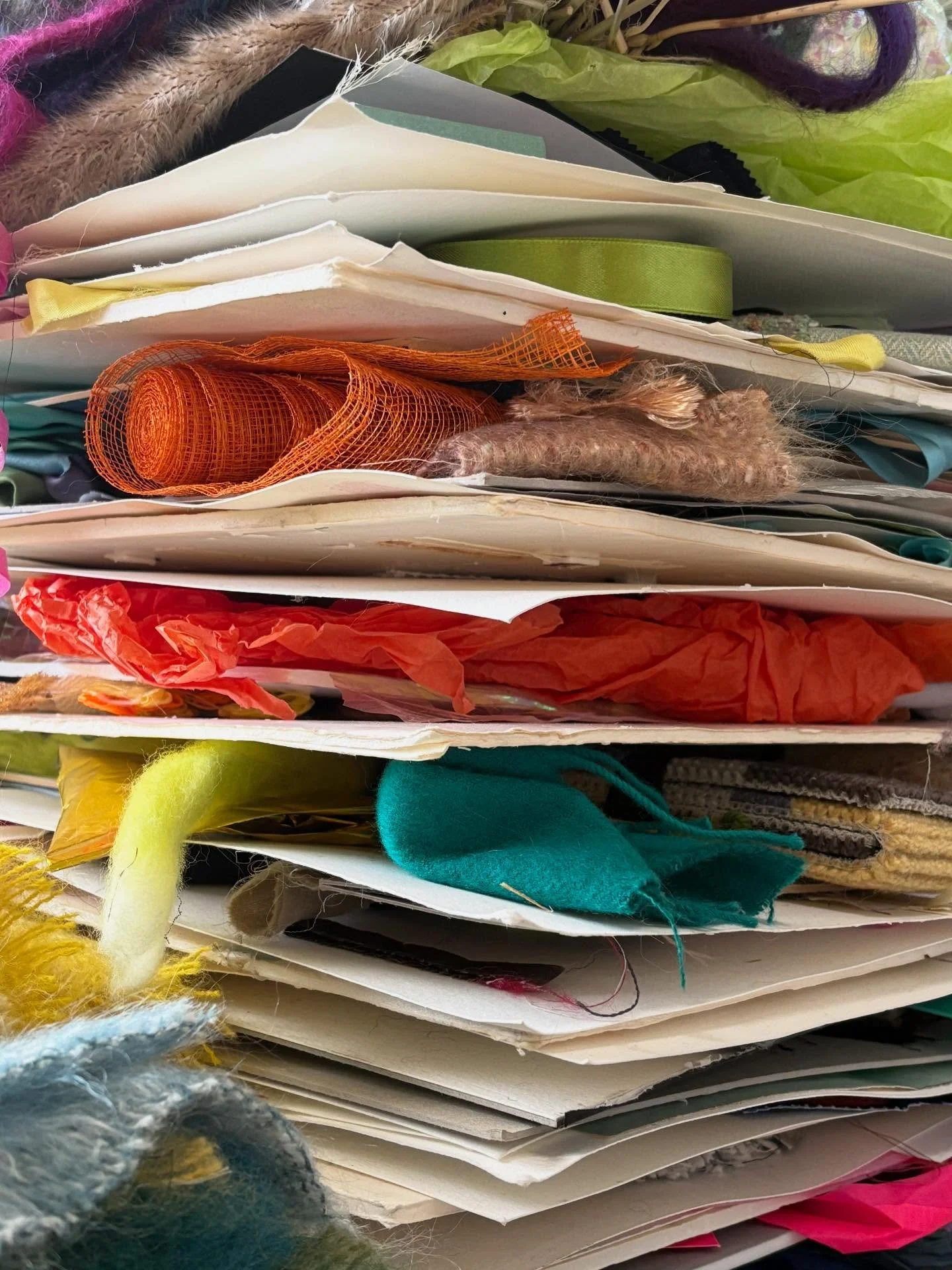 Where it all begins @greengroveweavers a vast collection of colour! Tidying? the studio today&hellip;&hellip; 

#lovecolour #madeinscotland #merinowool #mohair #throws