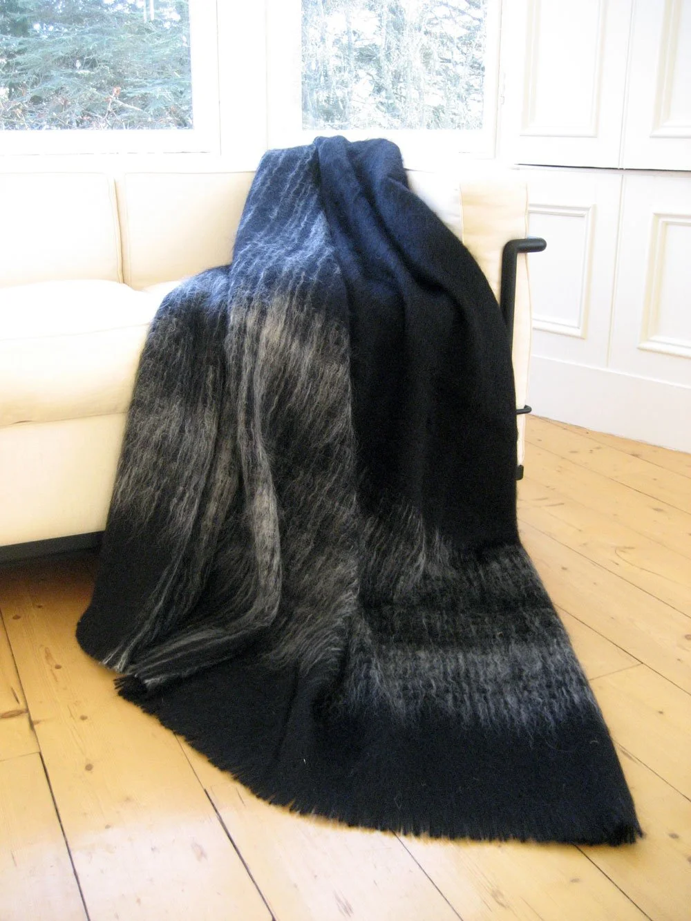 ombre-throw-black&white-mohair-throw-green-grove-weavers.jpg