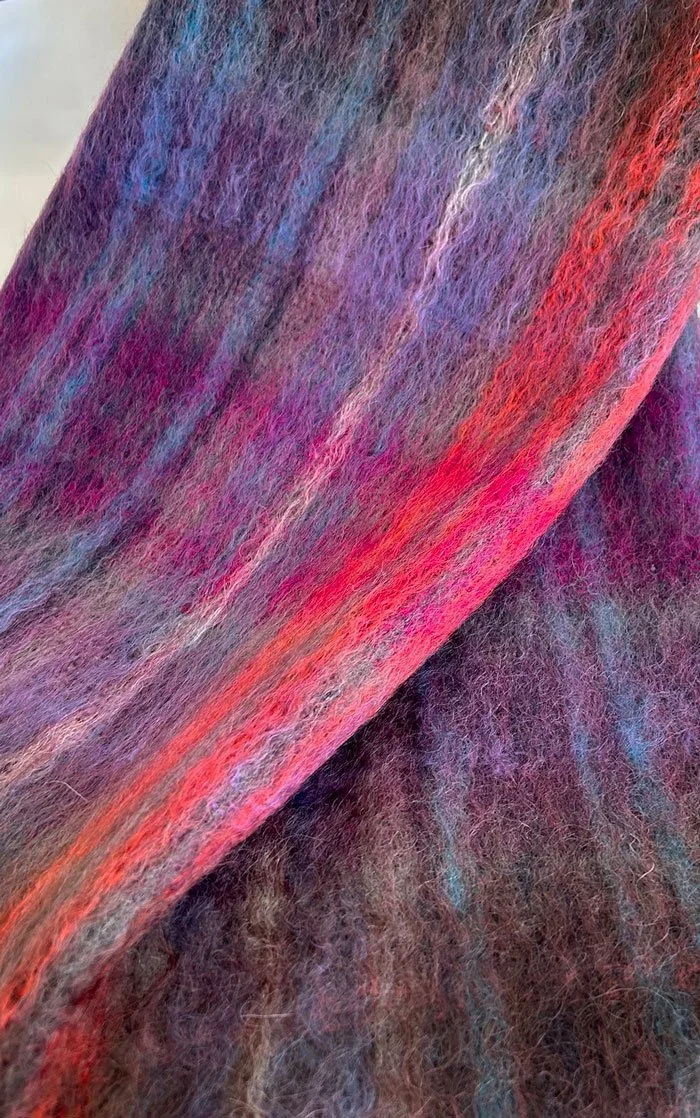 highland-sloeberry-detail-mohair-throw-green-grove-weavers.jpg