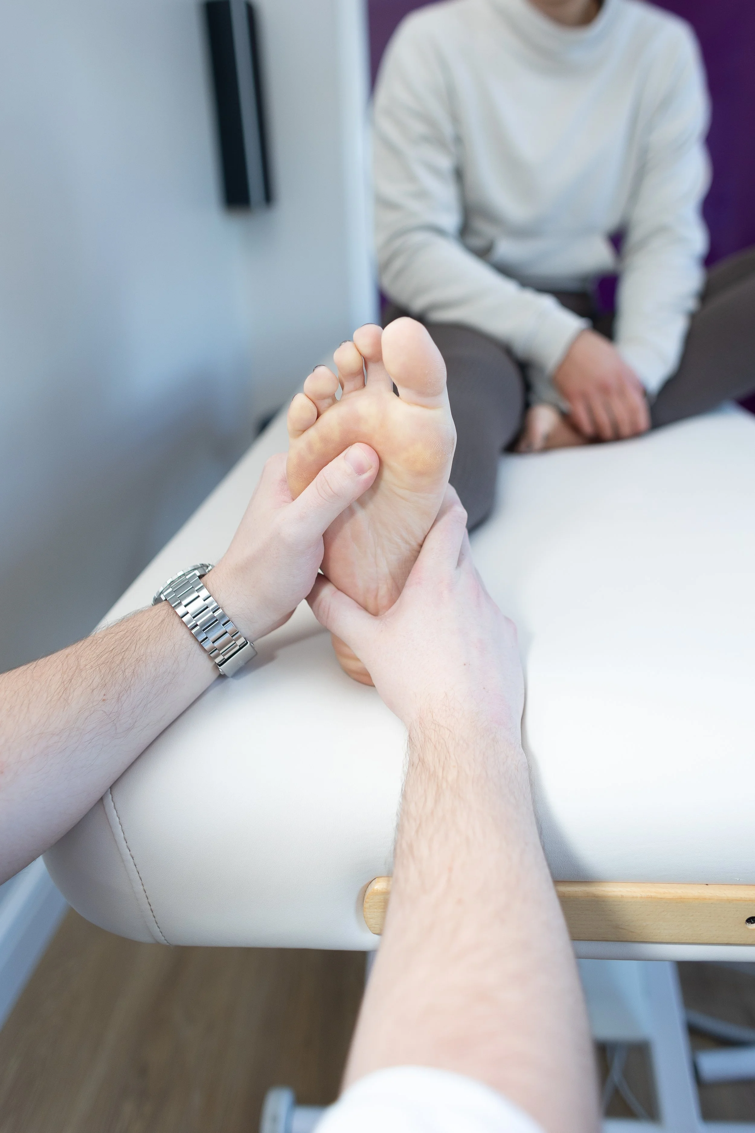 Plantar Fasciitis: How Physiotherapy Can Help Ease Heel Pain