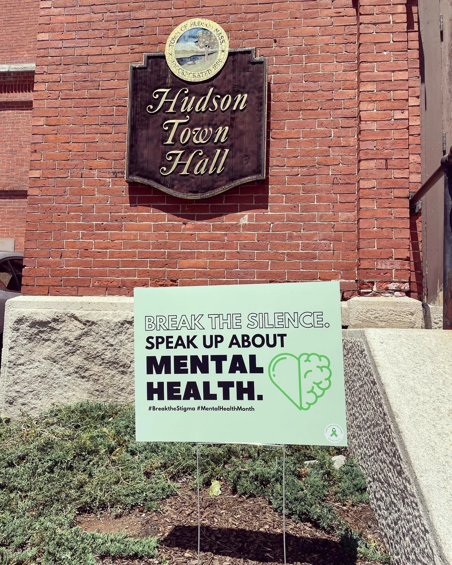 Hudson town hall.JPG