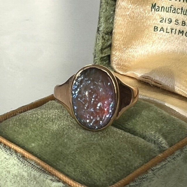lavender dichroic glass cabachon yellow gold ring
