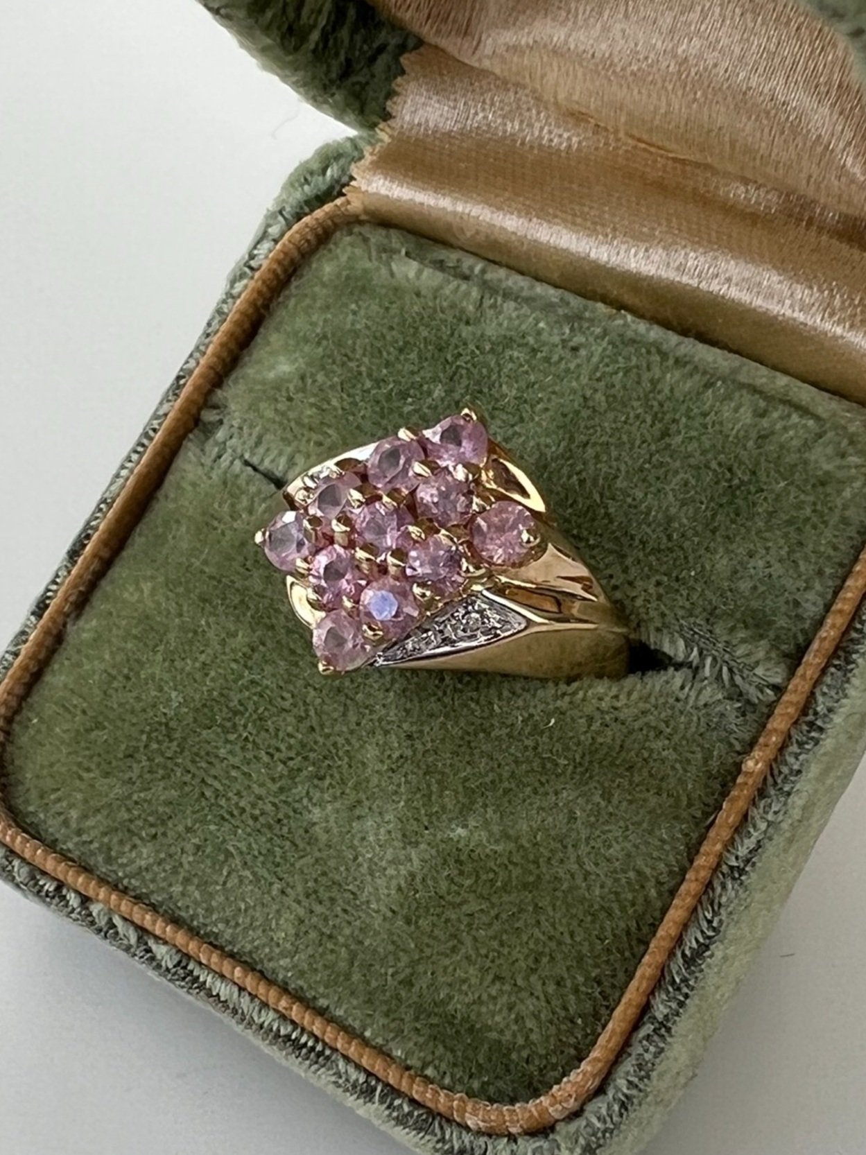 80s-style 10k yellow gold pink sapphire cluster ring with diamond accents