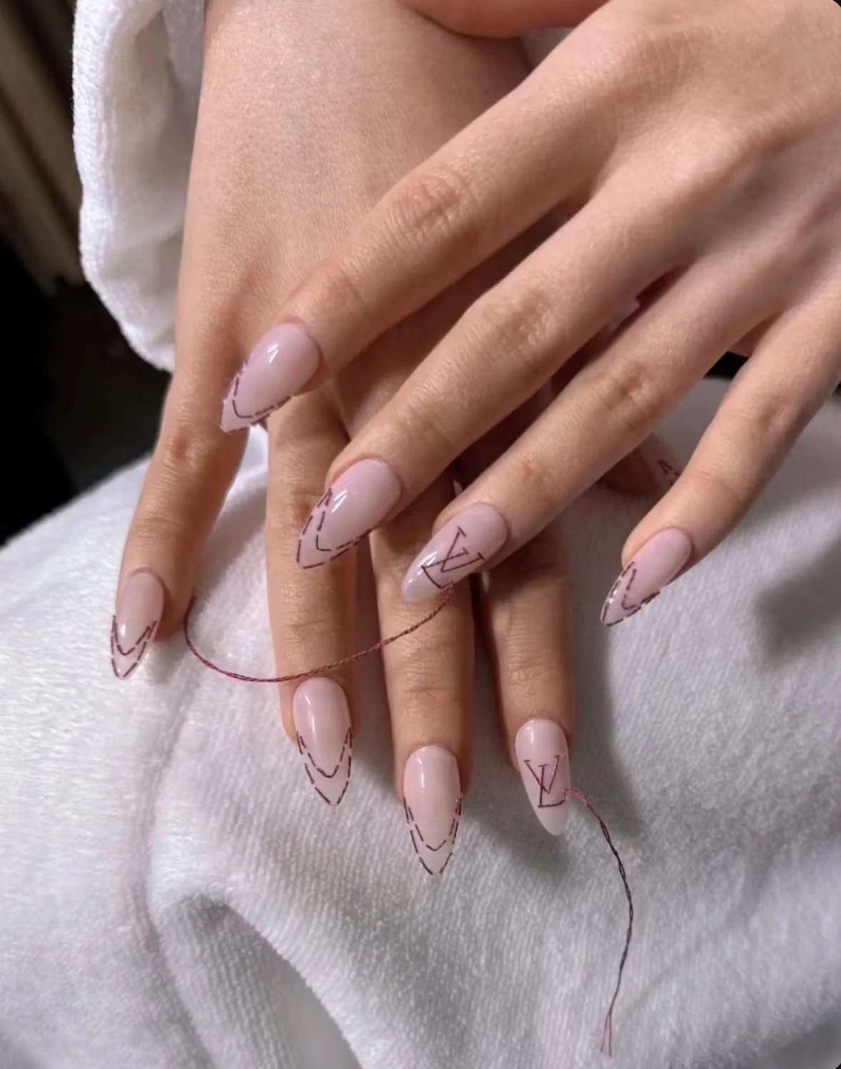 Sabrina Carpenter LV Logo stitch