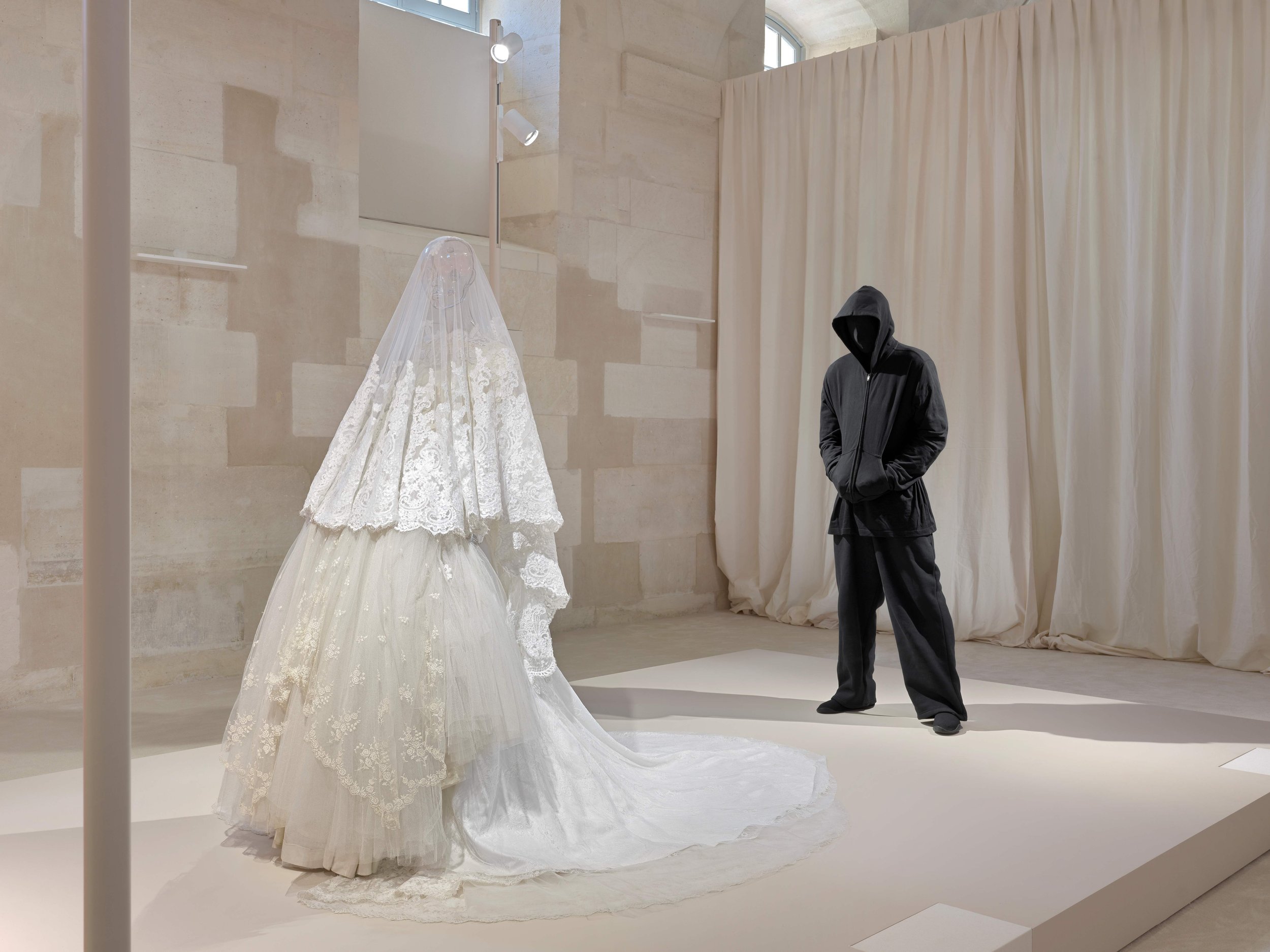 BALENCIAGA BY DEMNA EXHIBITION IMAGE 2_ANNIK WETTER.jpg