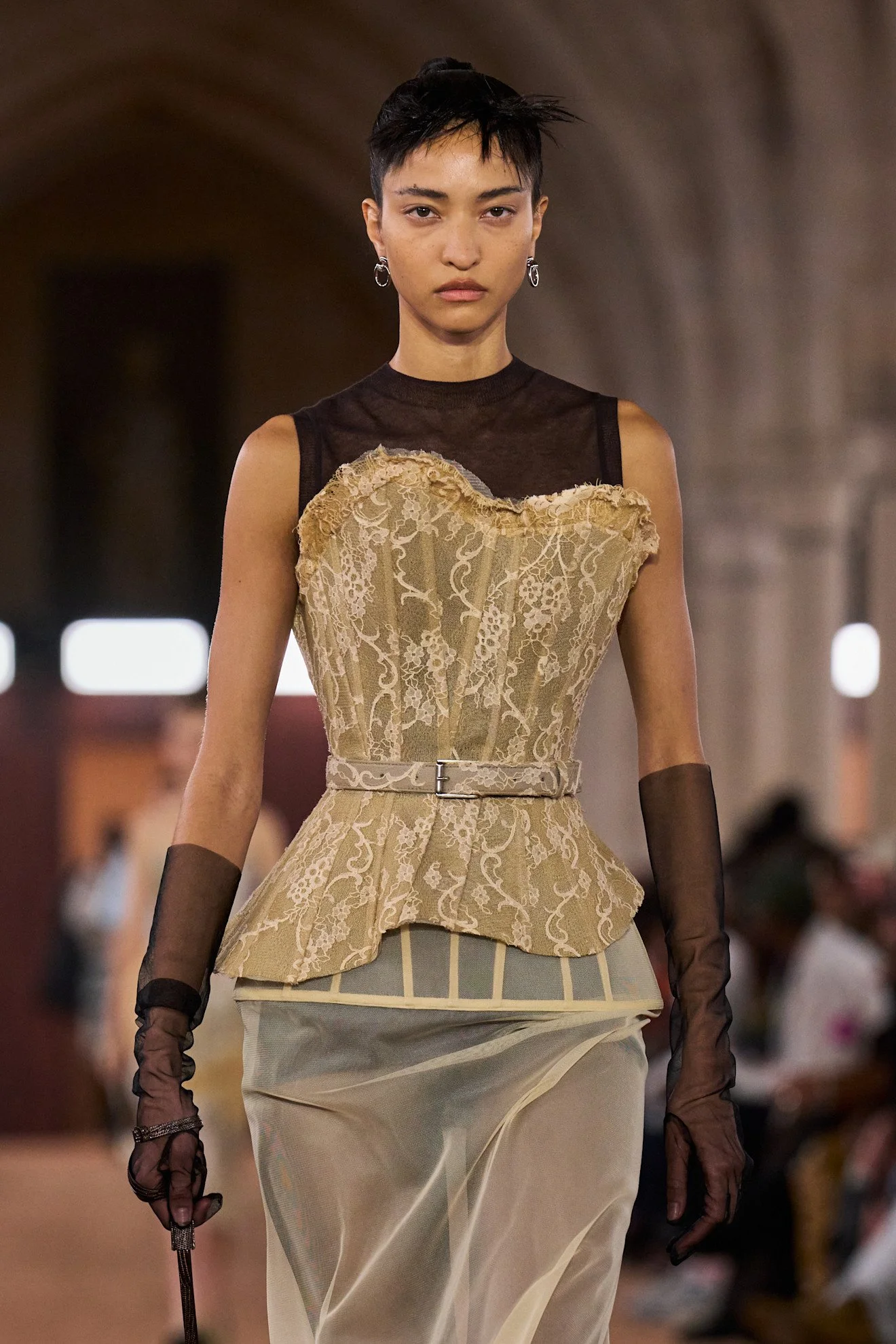 Summer Trends 2026: The Return of the Corset A Hero Piece for the Season