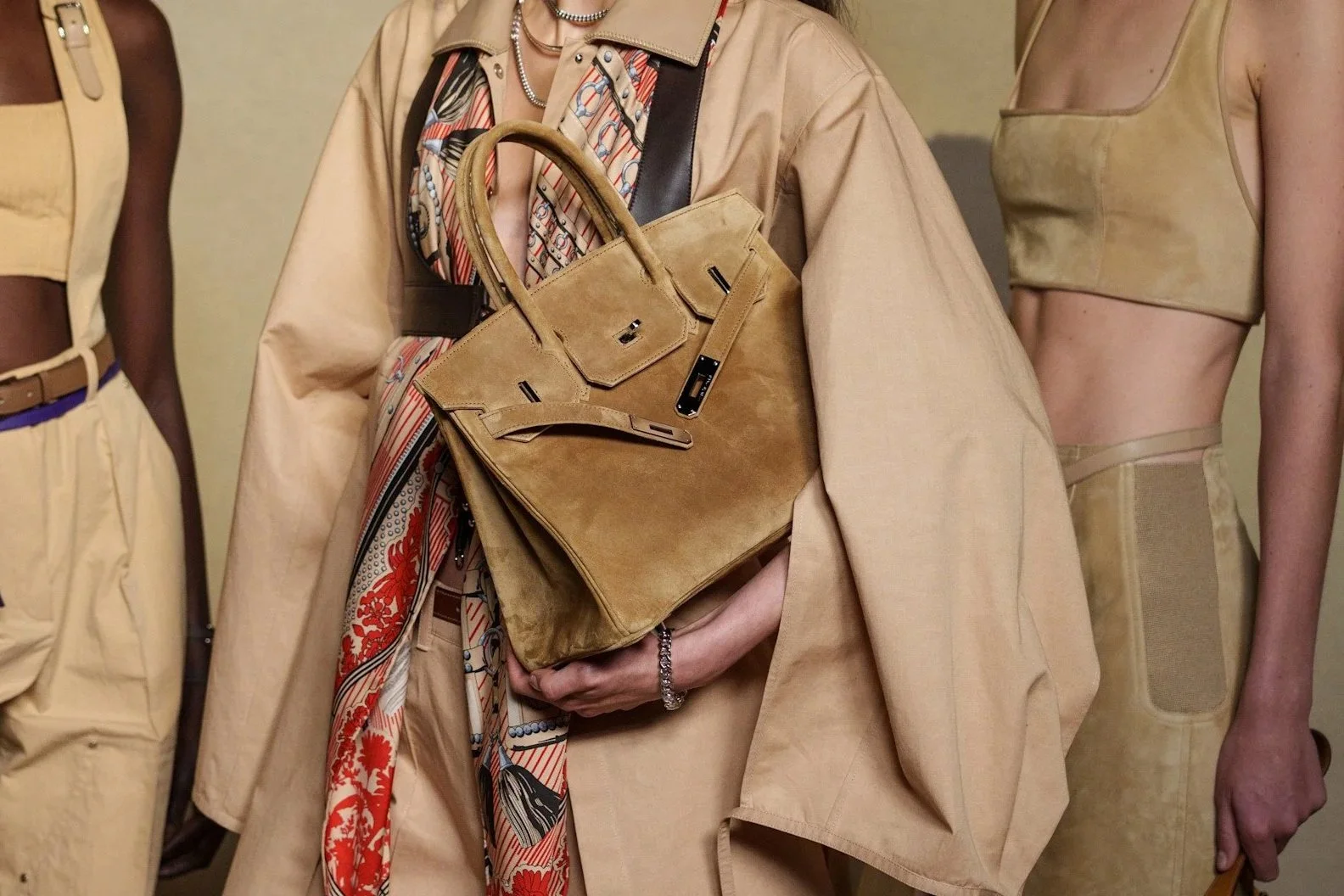 The It‑Bag Trend of 2026: Brown Suede Takes Over