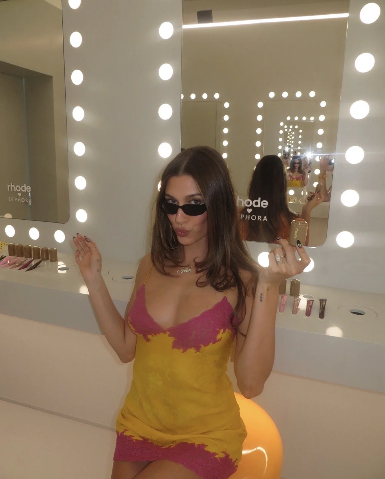 Coachella Beauty 2026: The High‑Summer Glow &amp; Makeup Trends Taking Over the Desert