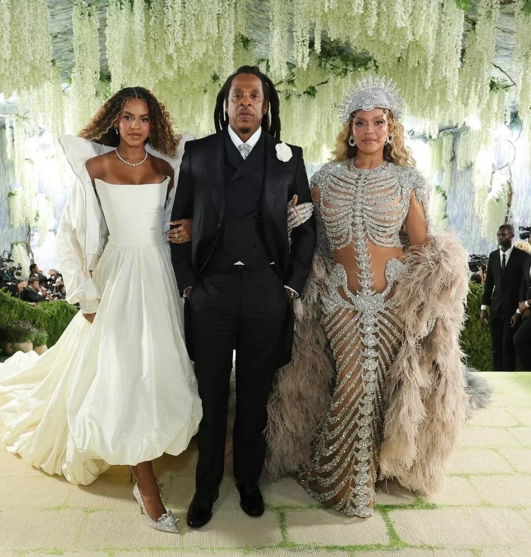FASHION IS ART: Met Gala 2026 Looks That Broke the Internet                                           