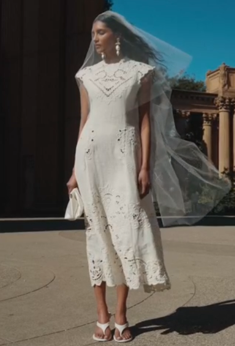 Best Beach Wedding Dresses: A Love Story Written in Sunlight