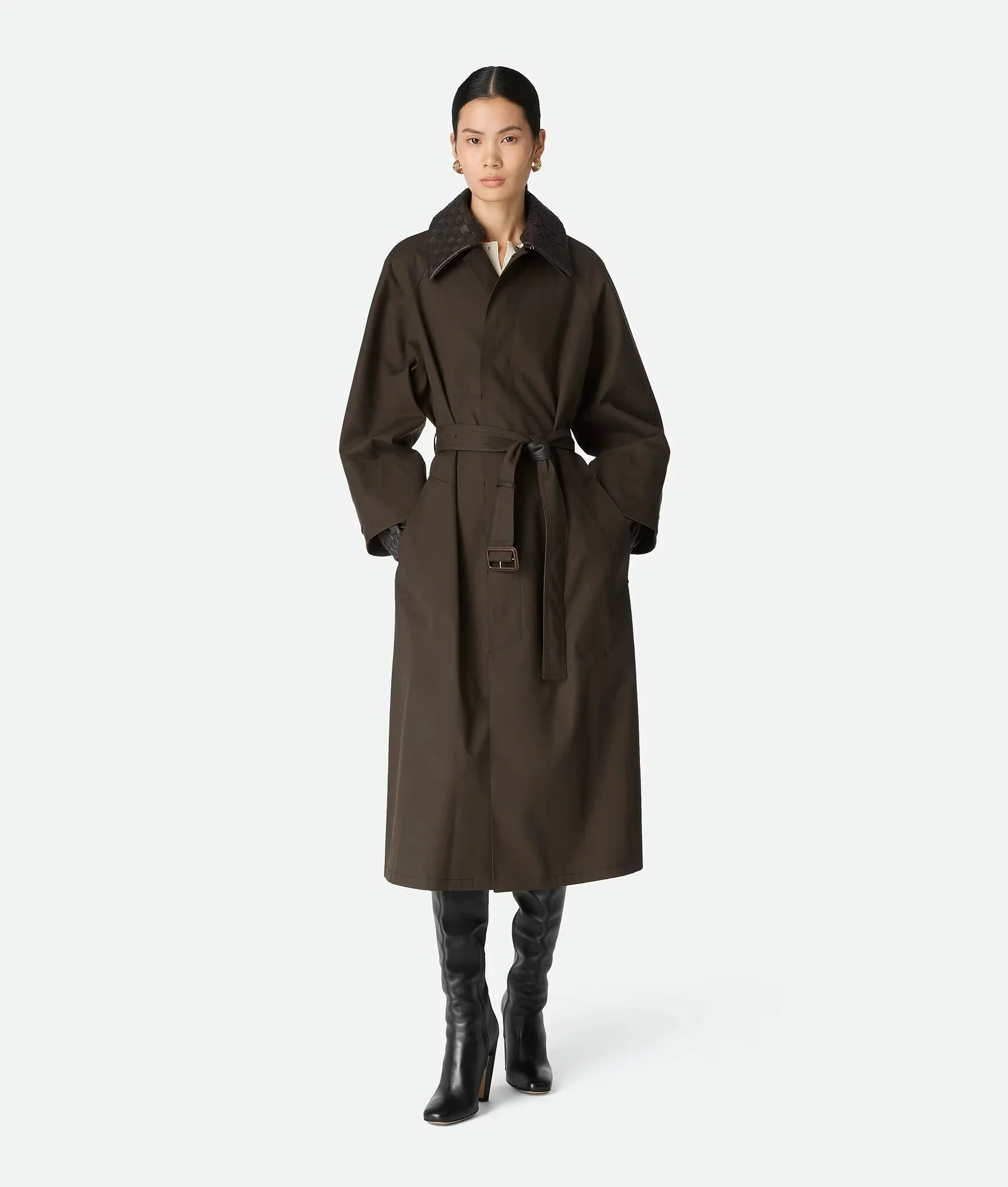 The Trench Coat: The Timeless Classic Still Leading 2026 Style