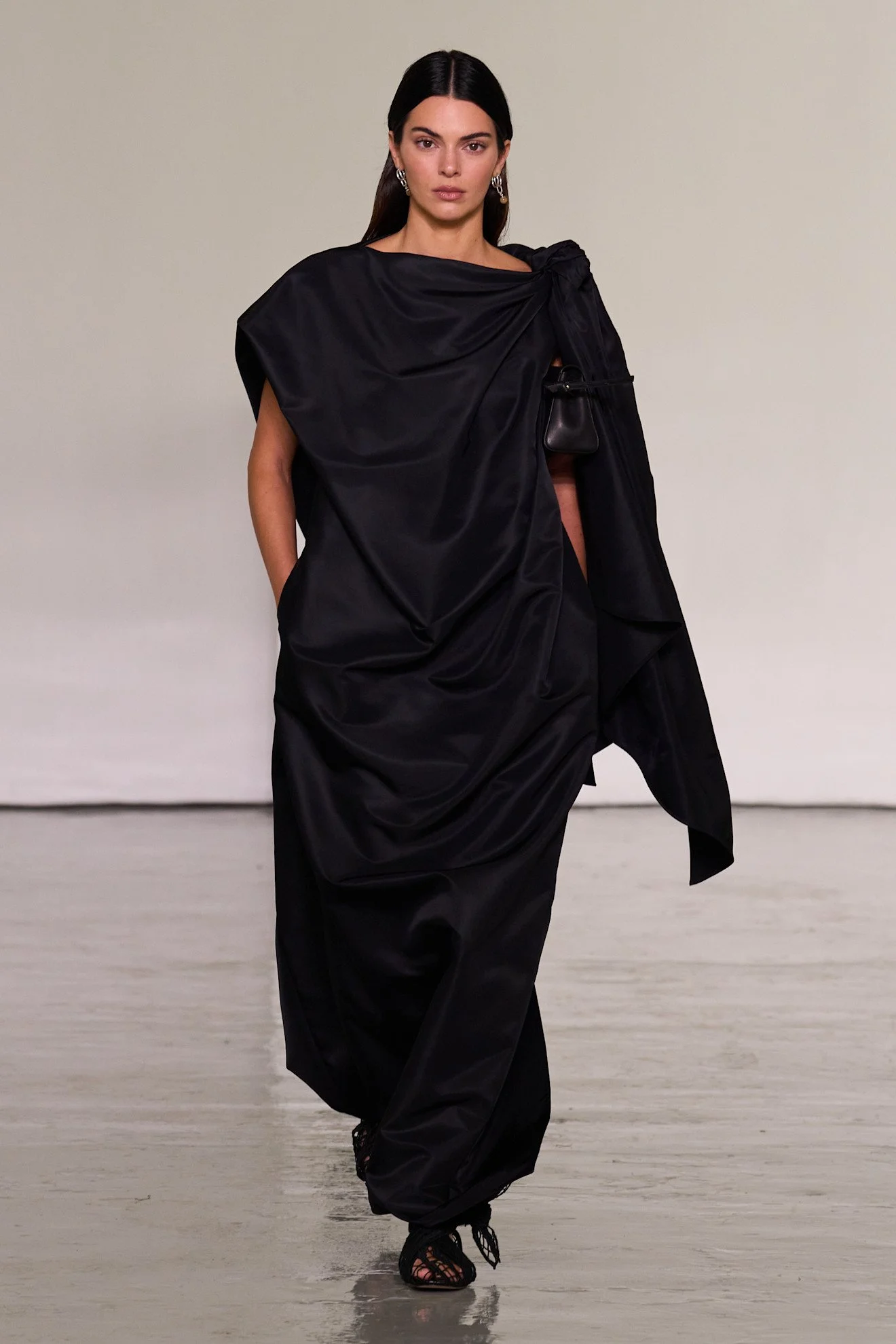 Bottega Veneta S27 062.jpg
