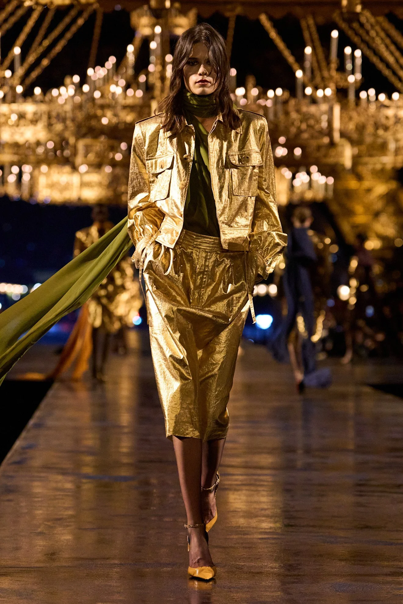 Saint Laurent S27 011.jpg