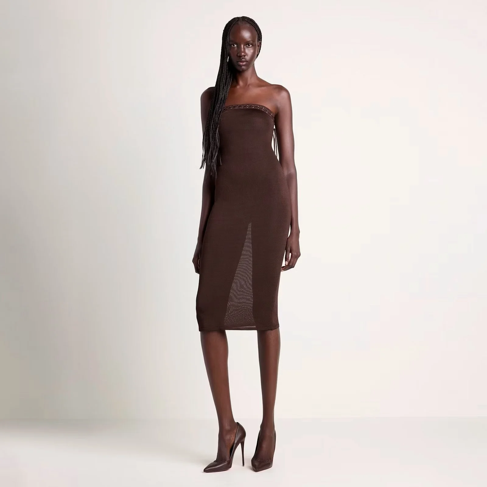 skims body strapless bodysuit