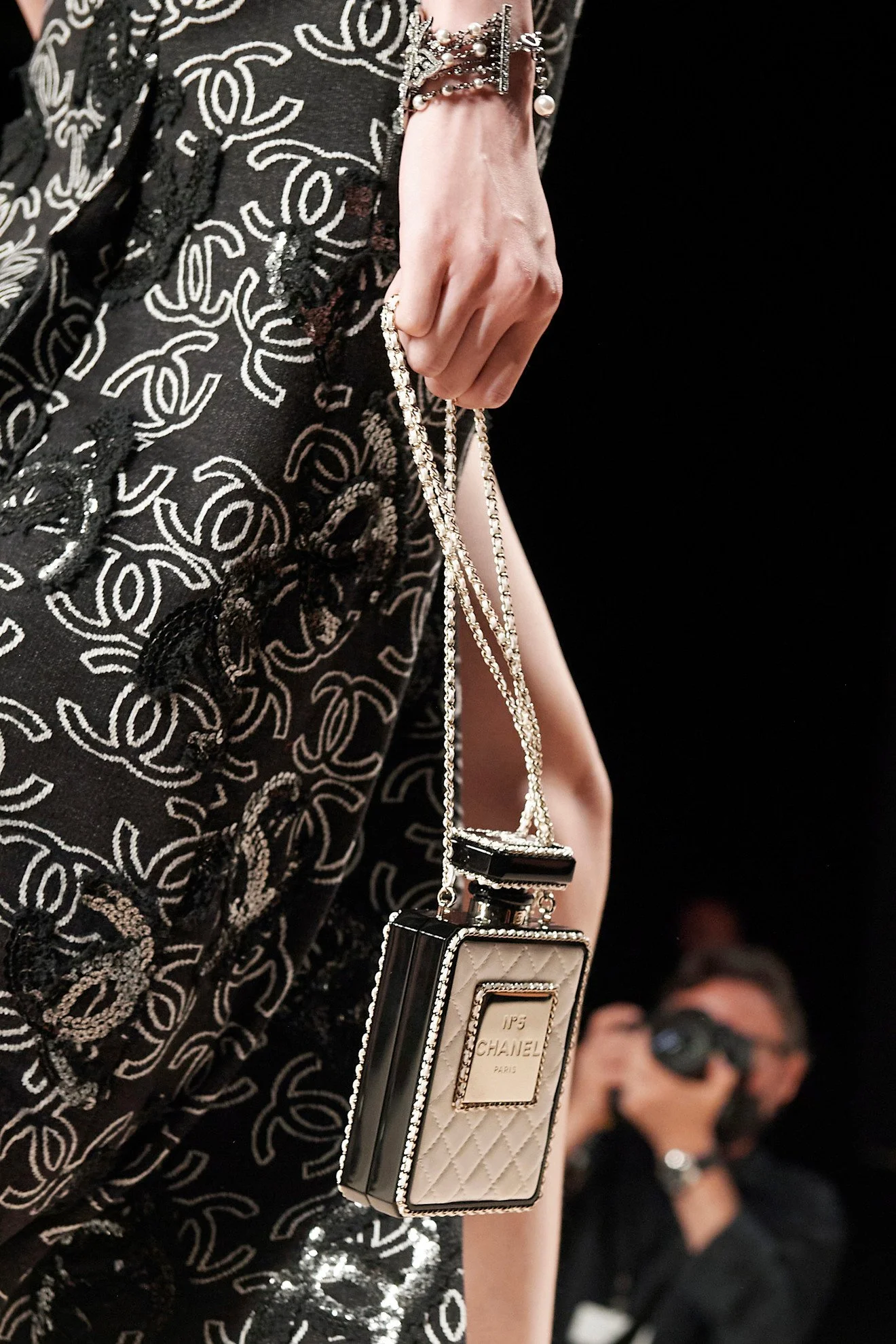Chanel bag S22 027.jpg