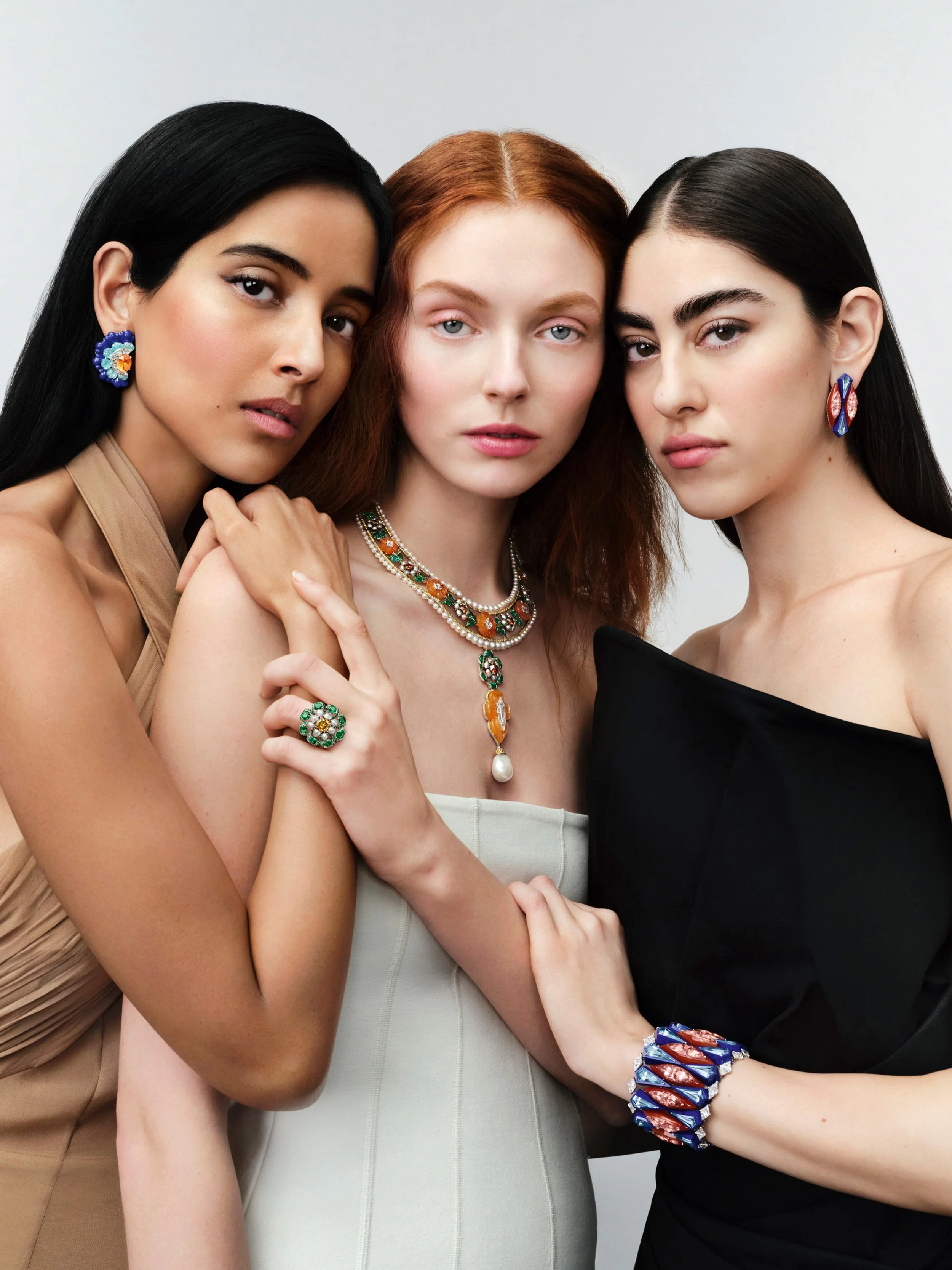 Mayadevi, Elizabeth I, Atossa Shahbanu.jpg