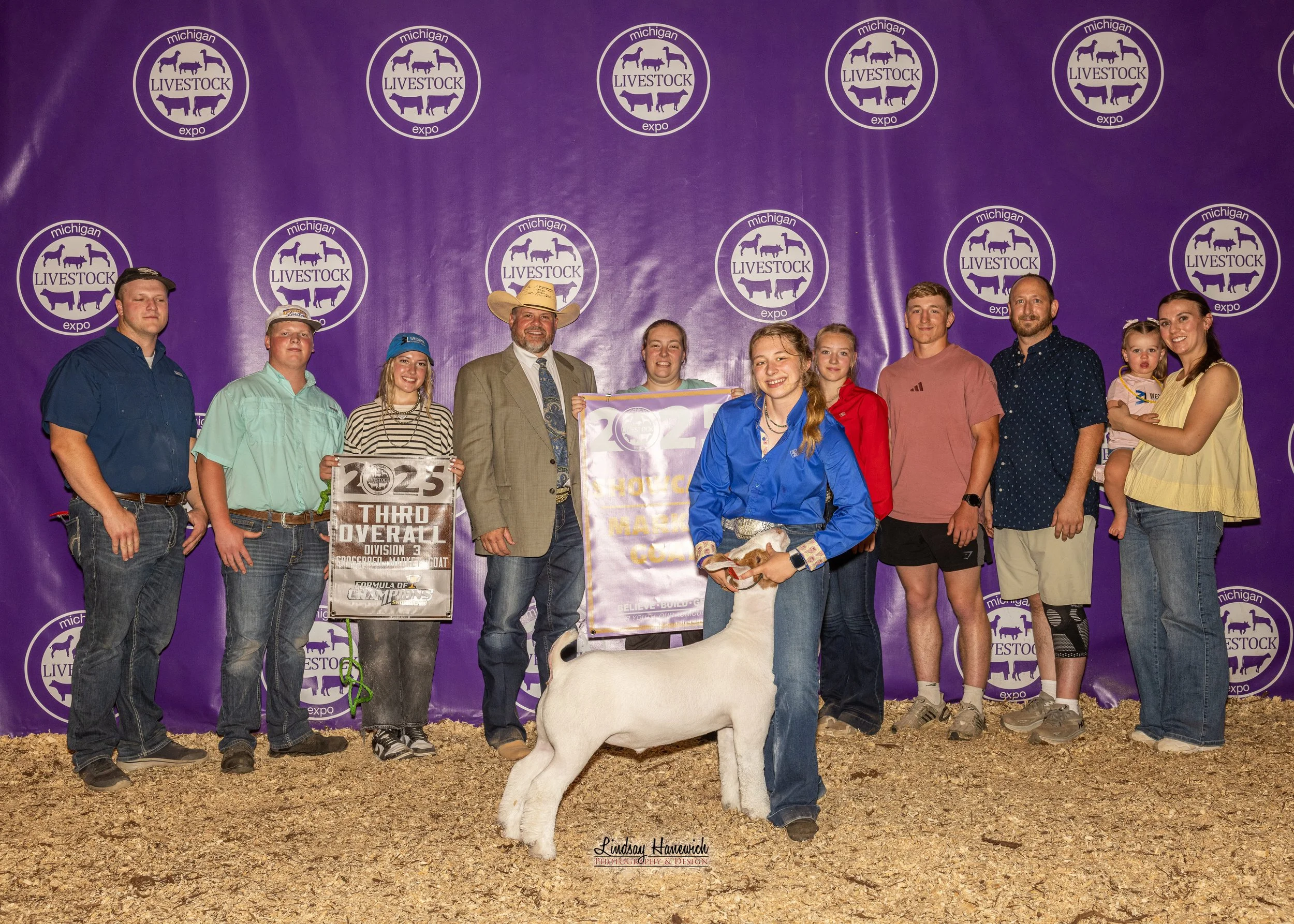 2025 MLE Market Goat Results Showcase Market Goat shown by Breanna Reif