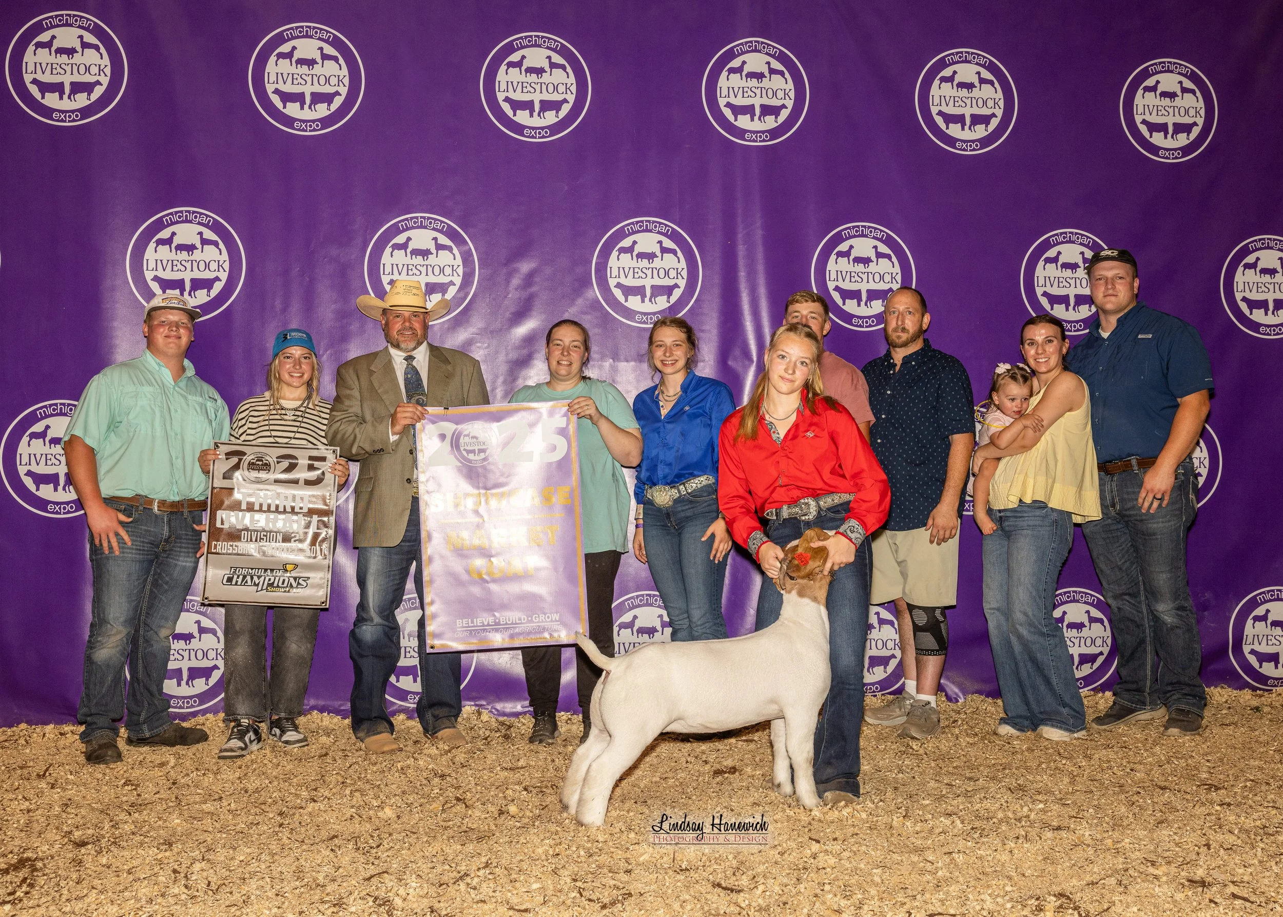 2025 MLE Market Goat Results Showcase Market Goat Shown by Alexis Reif