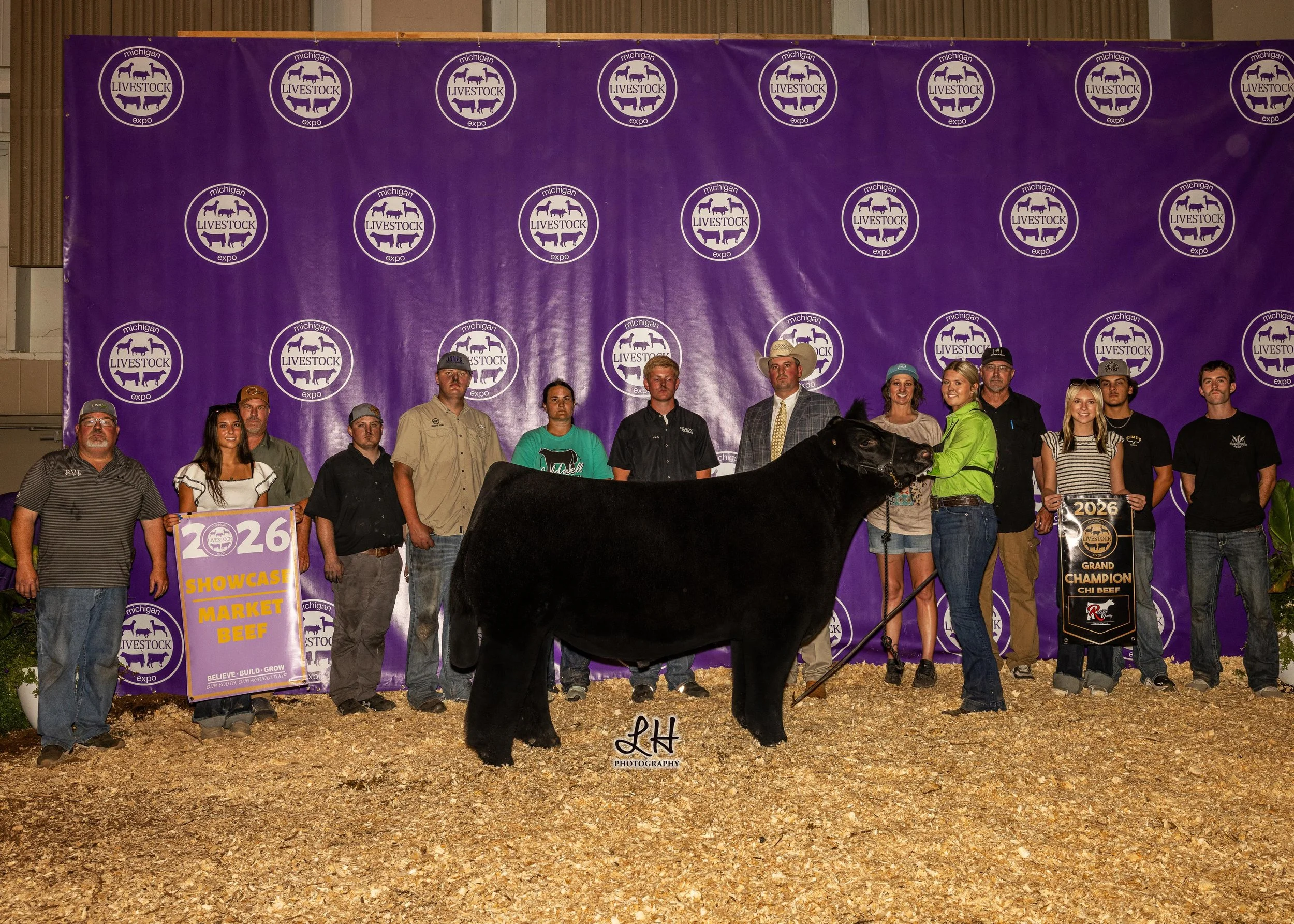 Showcase Market Beef backdrop photo shown by Megan Brunke 2026