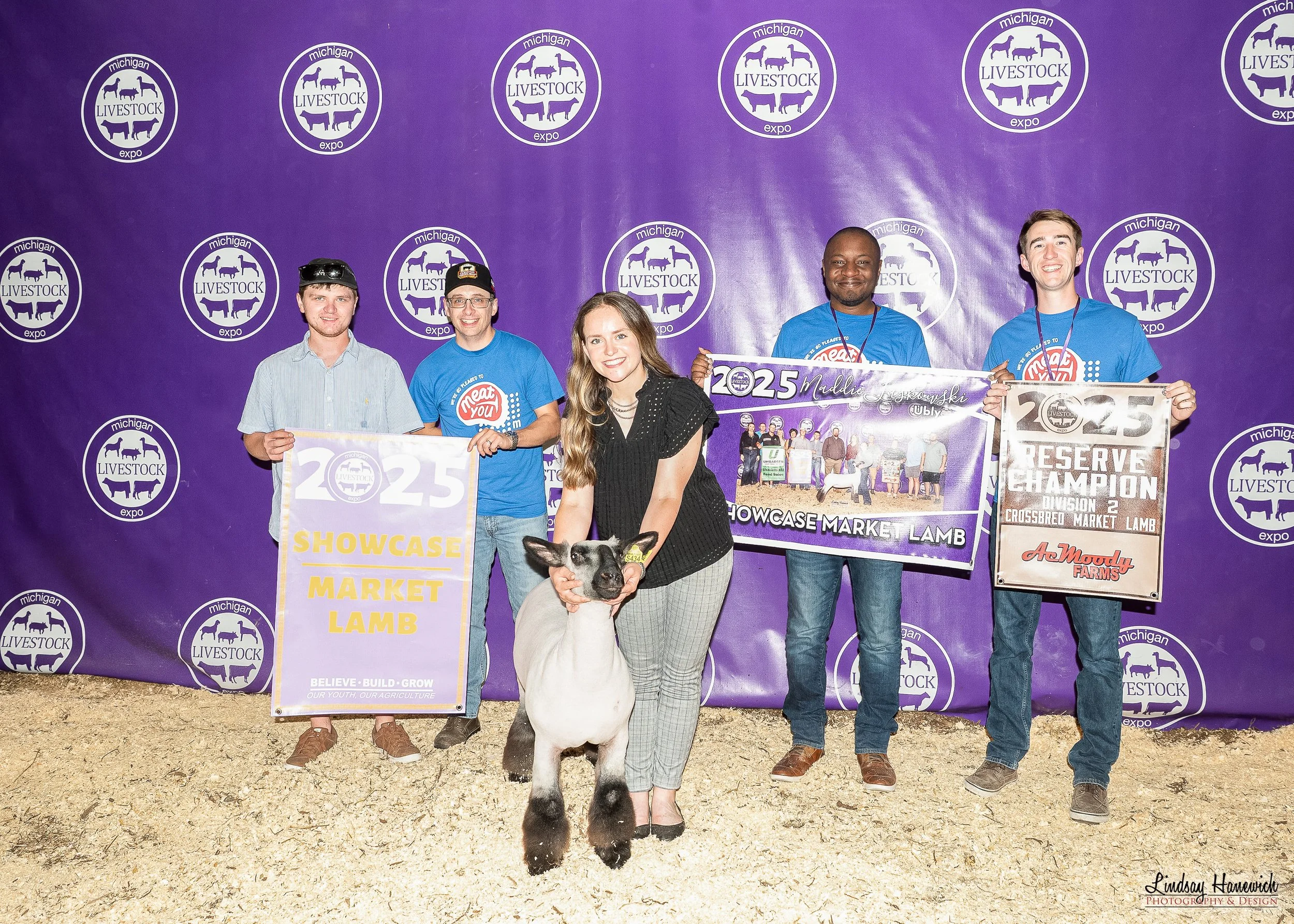 2025 MLE Salebration Showcase Market Lamb Shown By Maddie Laskowski