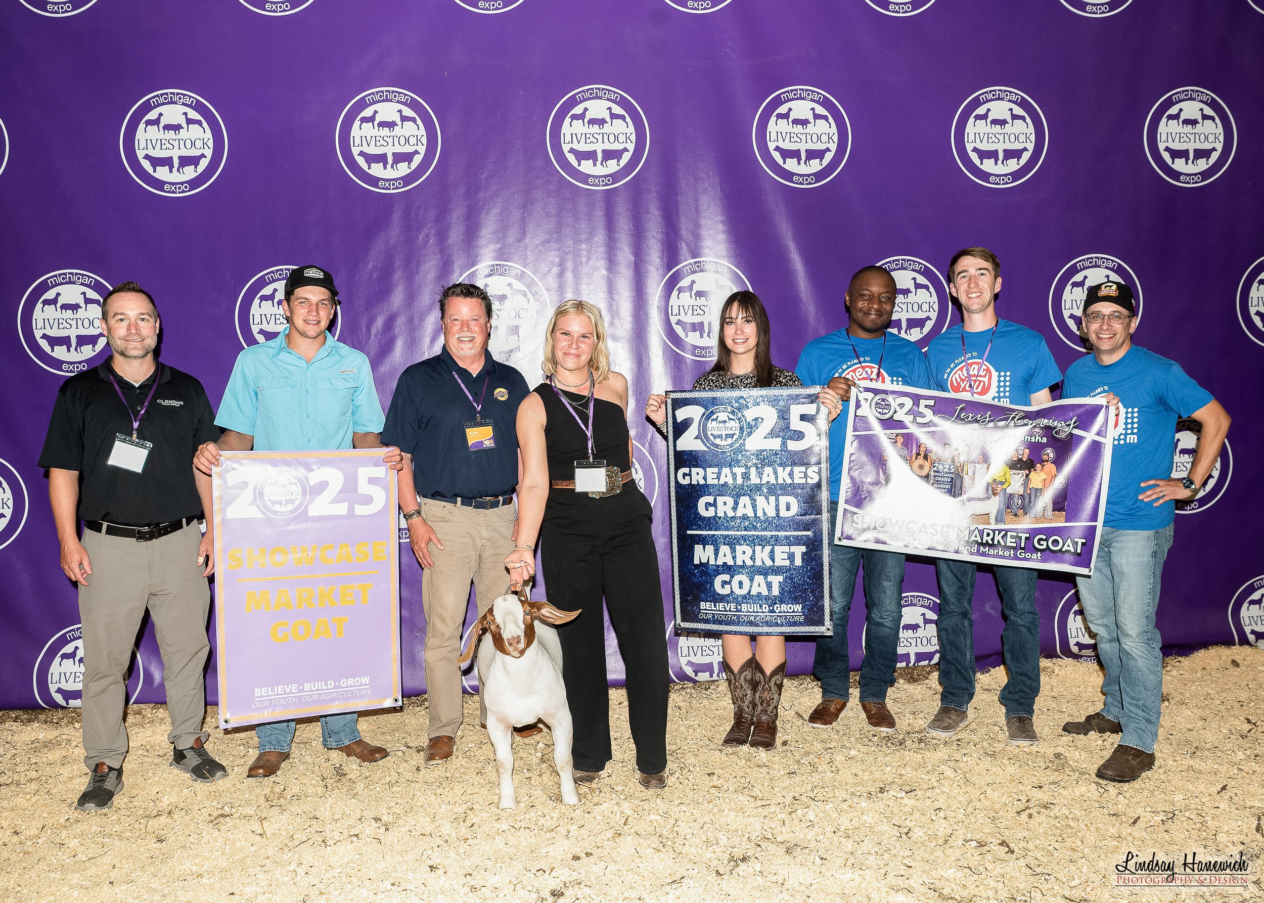 2025 MLE Saleabration Great Lakes Grand Market Goat shown by Lexis Fleming