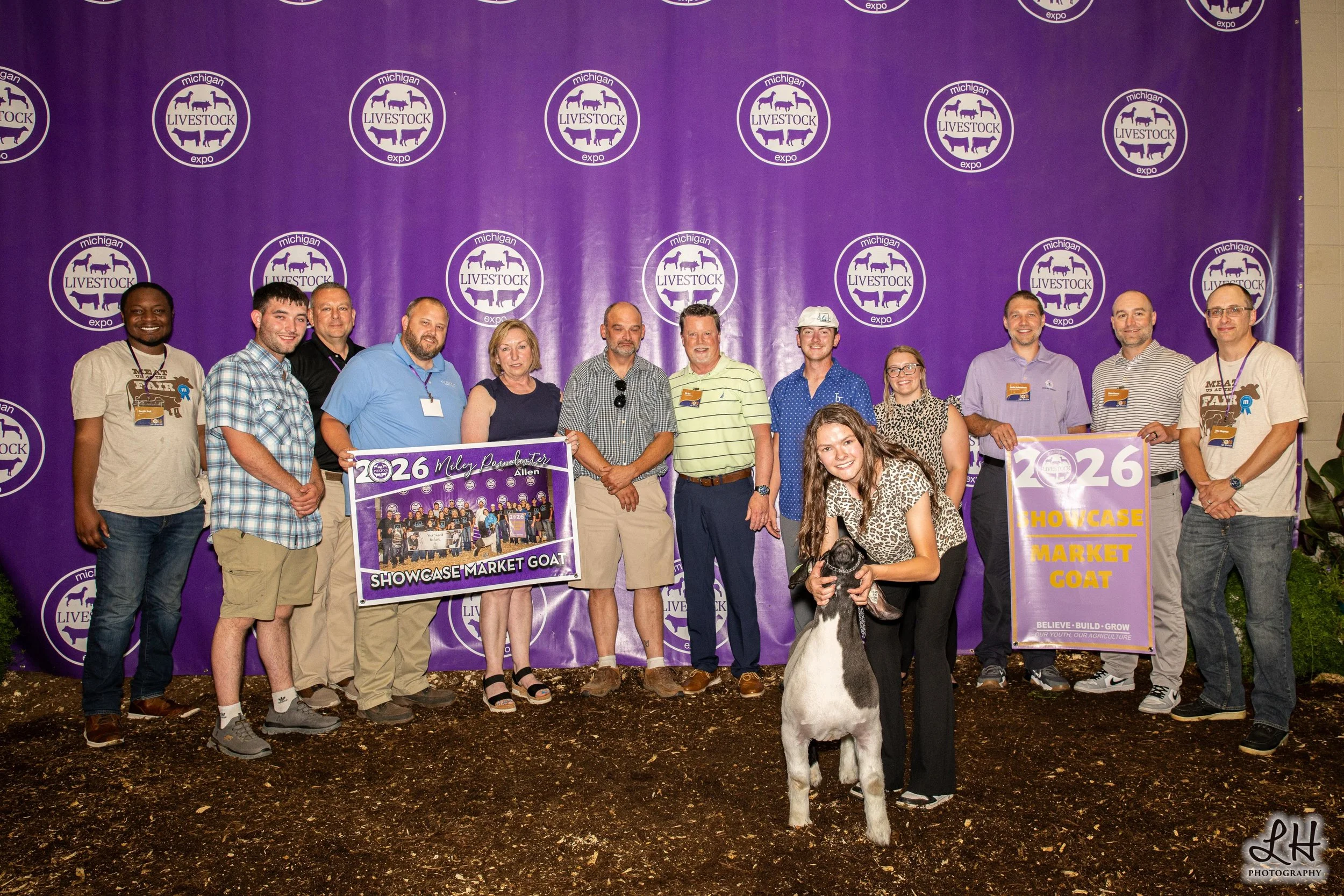 Saleabration backdrop Showcase Market Goat shown by Miley Poindexter 2026