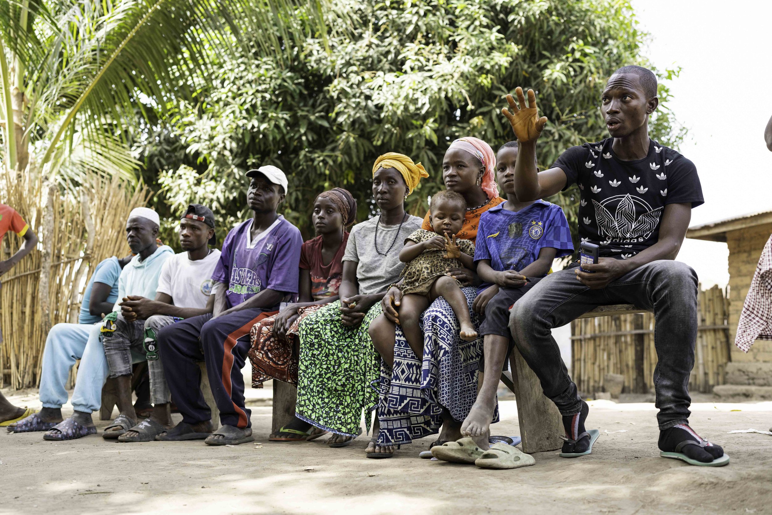 240308-Tacugama-Workshop-Unknown-Mansonia_Village-Loma_Mountains-Sierra_Leone-©Adam_Finch_AFF5364.jpg