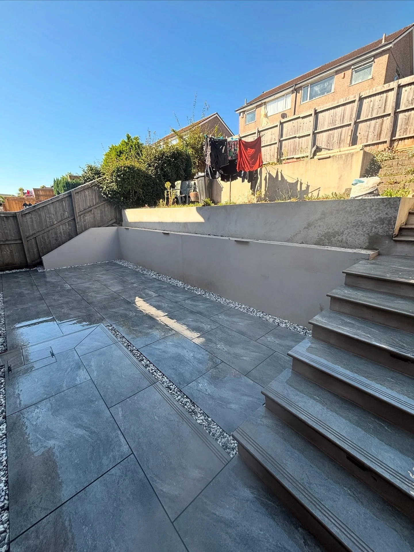 Project Wolrige 💎

A collection of photographs from our recently completed project in Plympton 😍 what do you think of it? 

We were called in just to prep and lay the porcelain patio for our clients after their home  extension 🏡

A huge thank you 