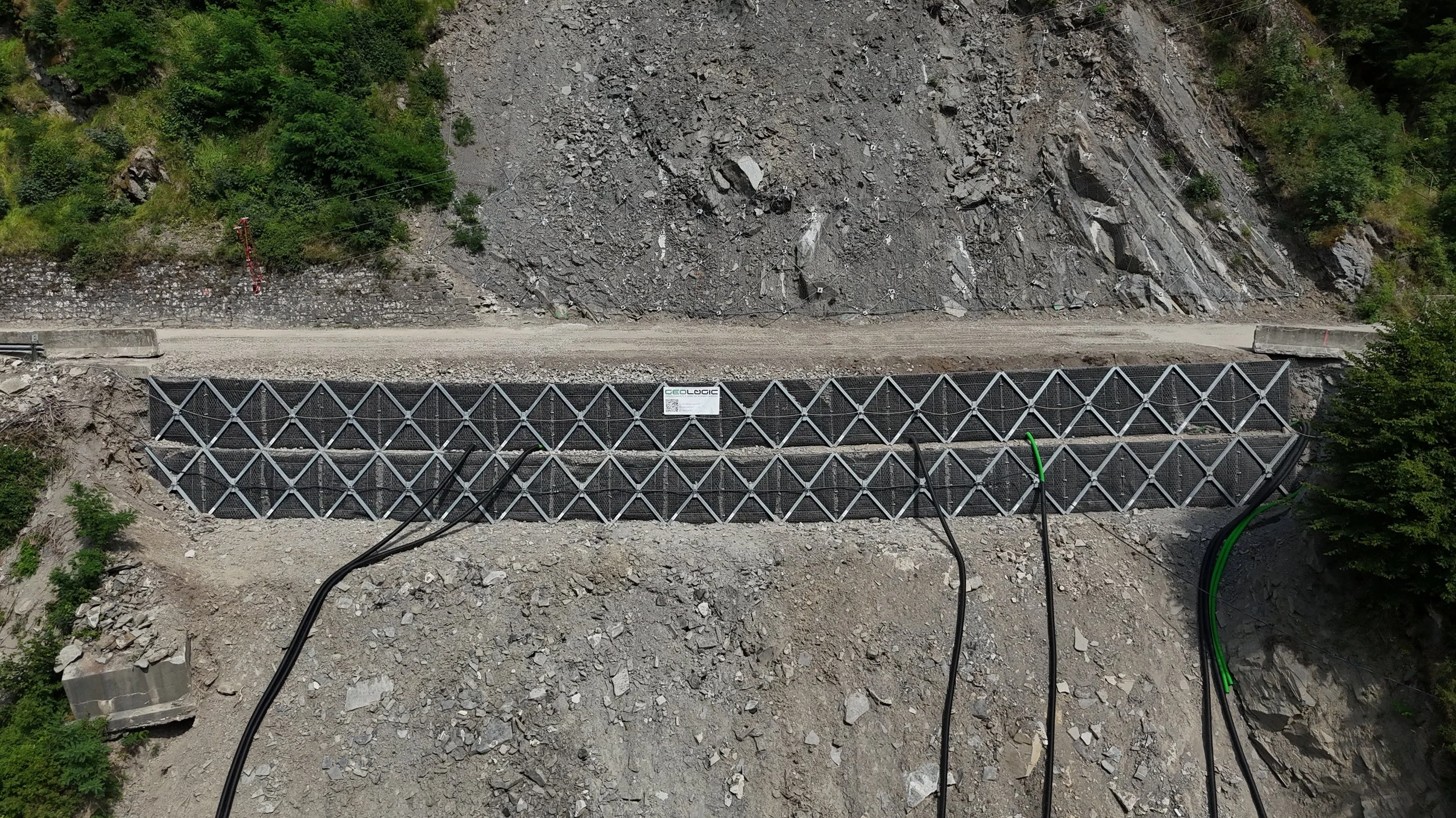 Consolidamento versante e posa sistemi a farfalla B25 – SP 586R Val d'Aveto