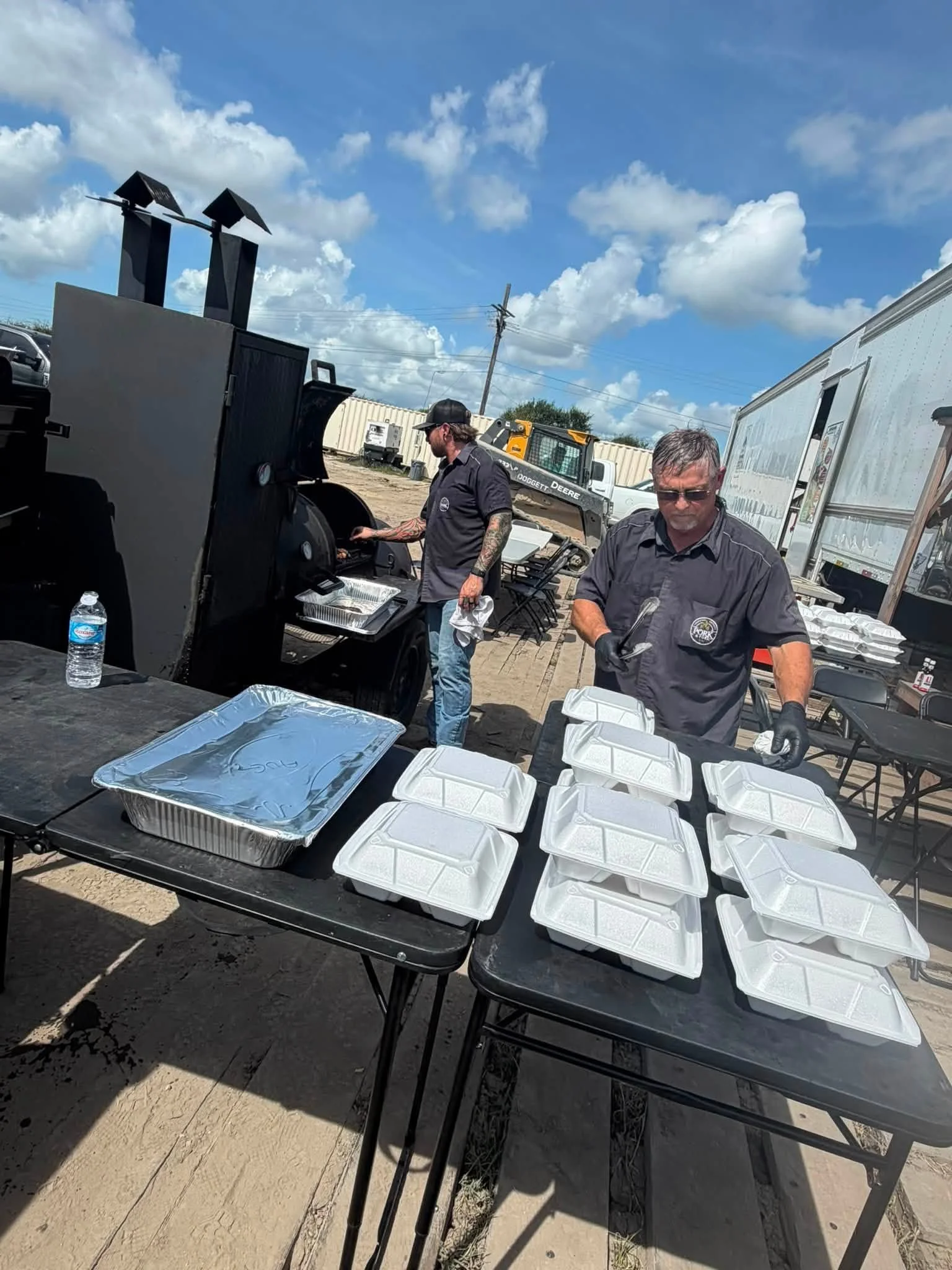 Why Catered Meals Matter During Long Workdays