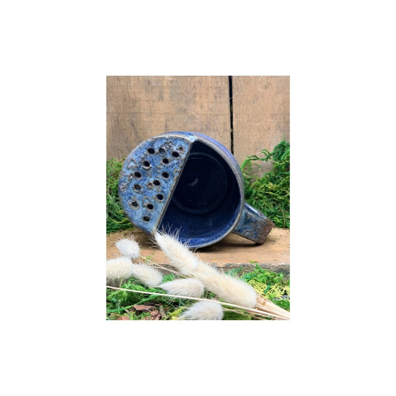 floating blue berry strainer (3).jpg
