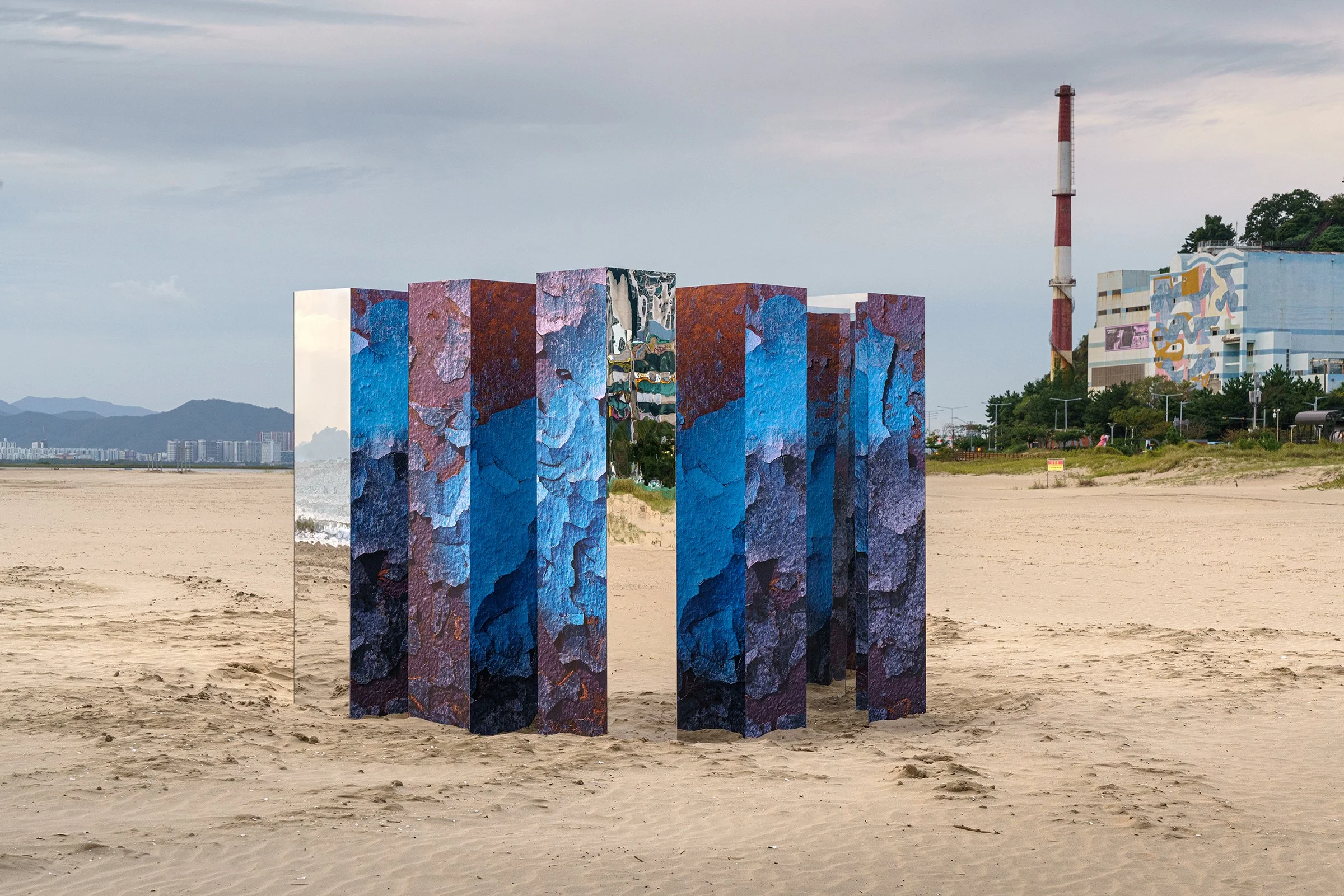 Artist: Wonkyo Choi, Ⓒ Busan Biennale Organizing Committee. All rights reserved. (Photo: Changsu Yoon)