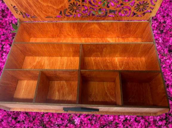 JEWELRY BOX-ELLA GREEN-2.png