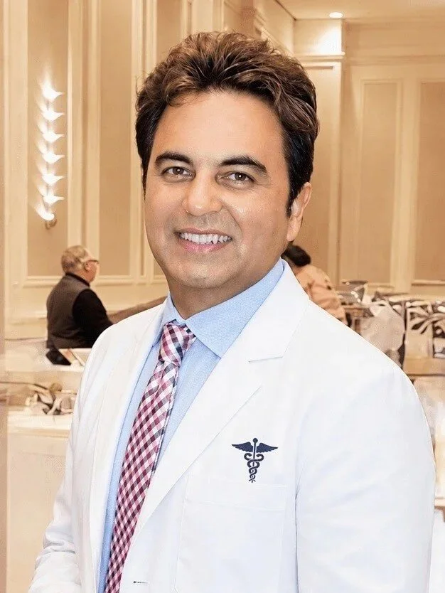Dr. Manoj Sadhnani, DPM  Award Winning Podiatrist, Foot & Ankle Surgeon serving Rosedale,Woodmere, Inwood, Lawrence, Cedarhurst & Hewlett, NY area