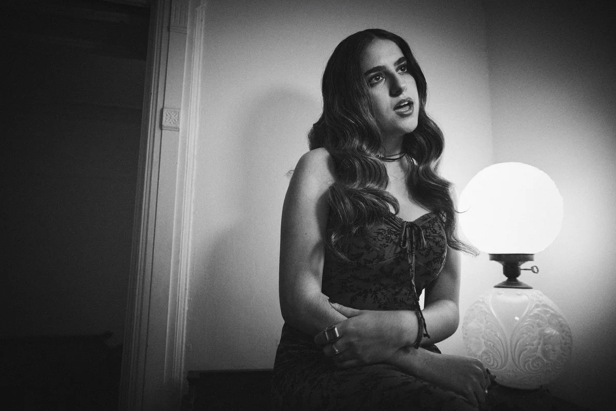 tgif but make it moody 🖤 

📸: @georgiaphotonyc