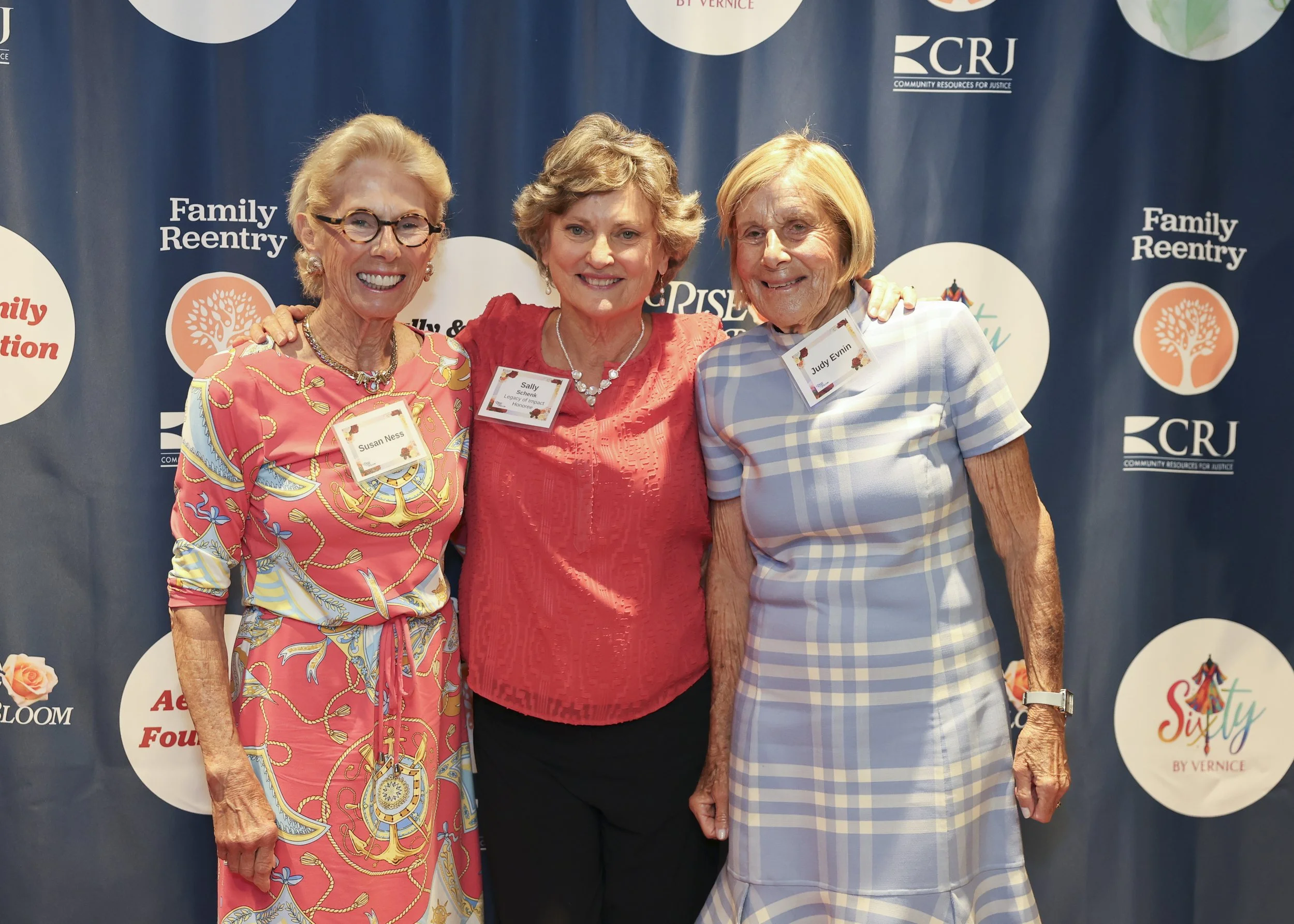 R62_0489SusanNess,SallySchenk,JudyEvnin.jpg