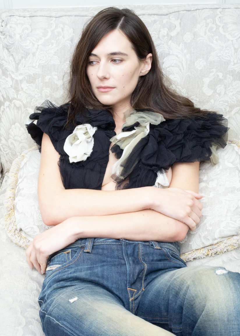 ISSUE MAGAZINE: DEVON CARLSON