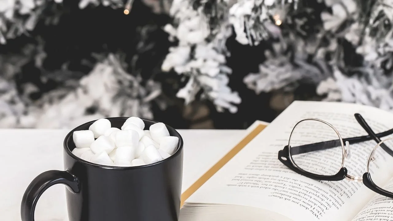 How to Create Your Holidays Your Way: The Keep–Stop–Start Ritual for Midlife Women