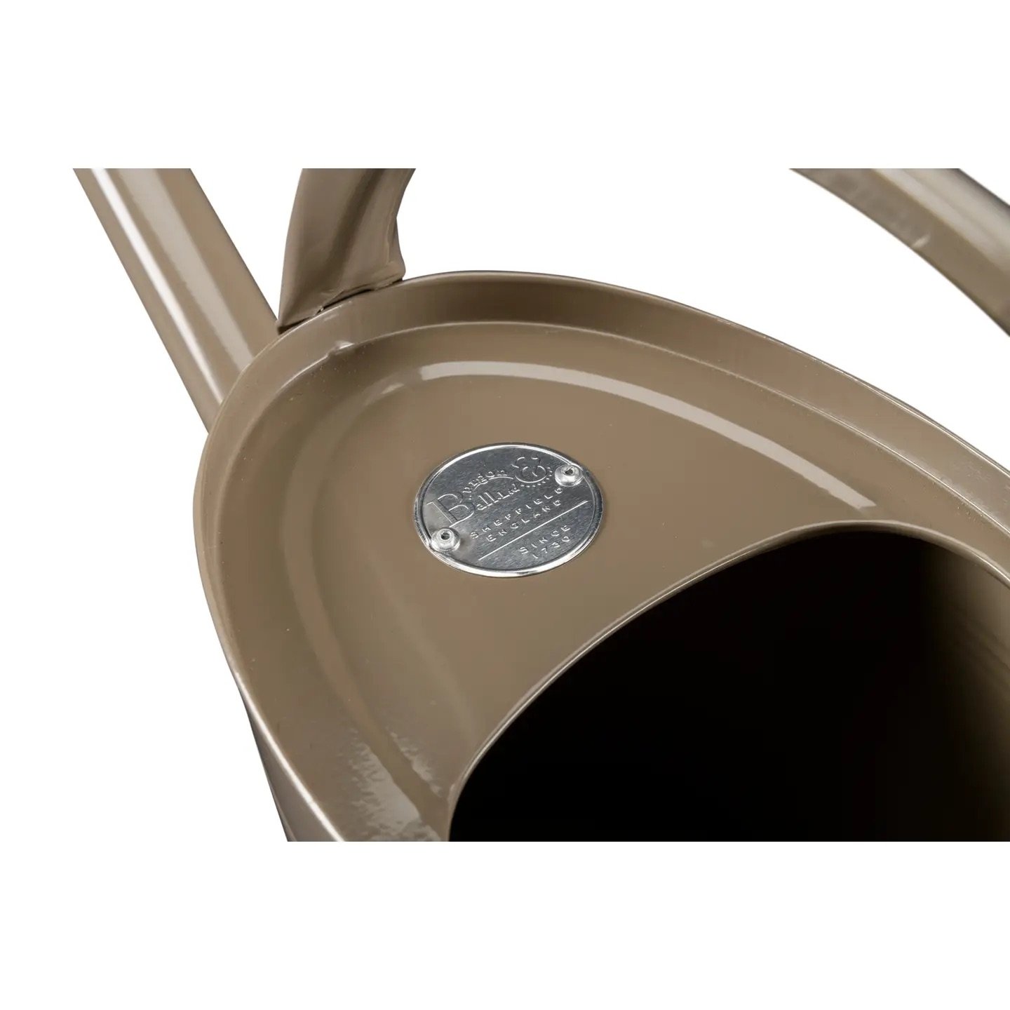 New Waterfall Watering Can - 5 Litre - Truffle 5.jpeg