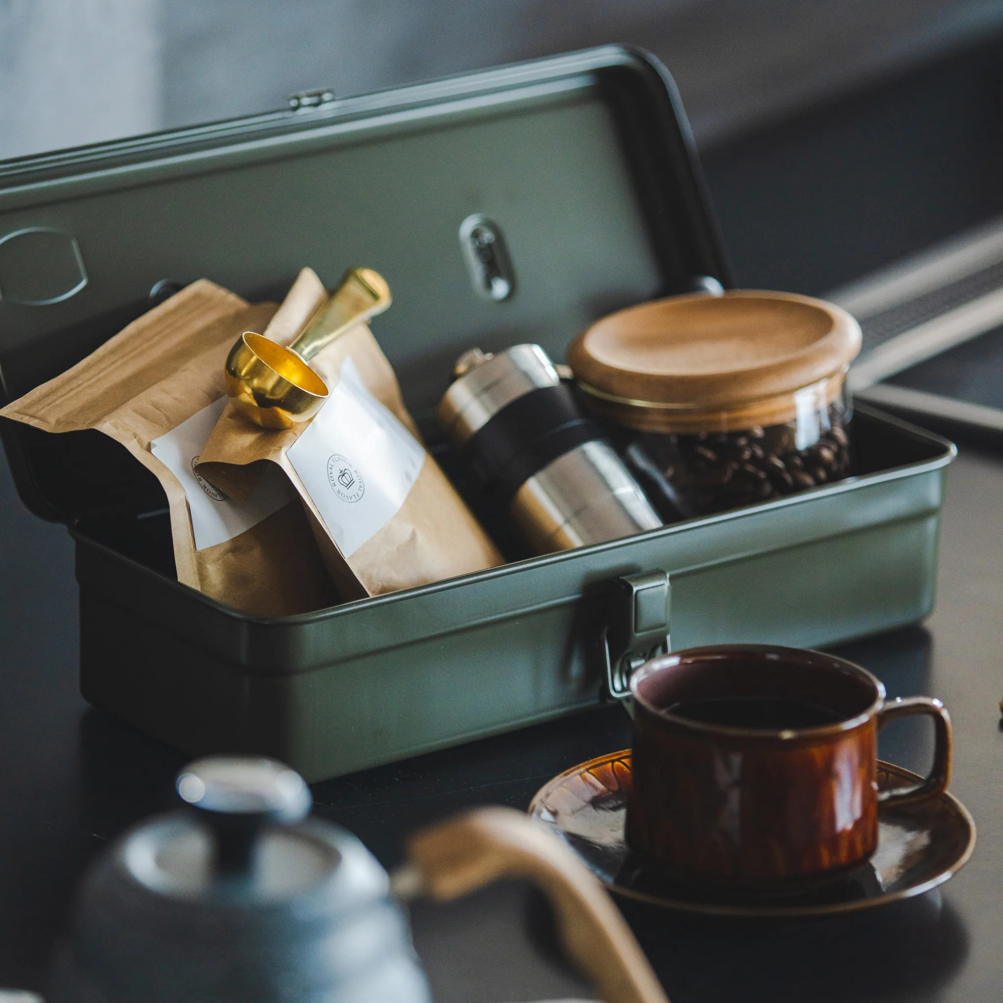 TOYO-Steel-Toolbox-320-Moss-Green-Lifestyle.png