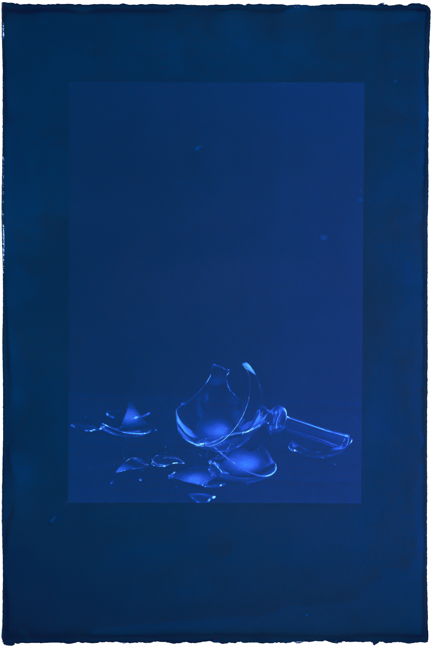 20250502_DSC9738_brokenbottle.png