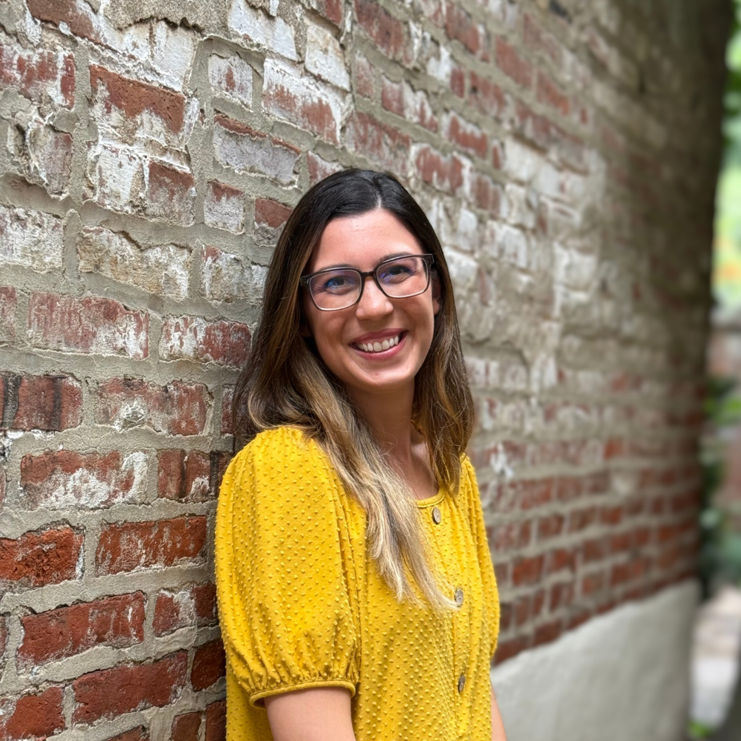 online female therapist