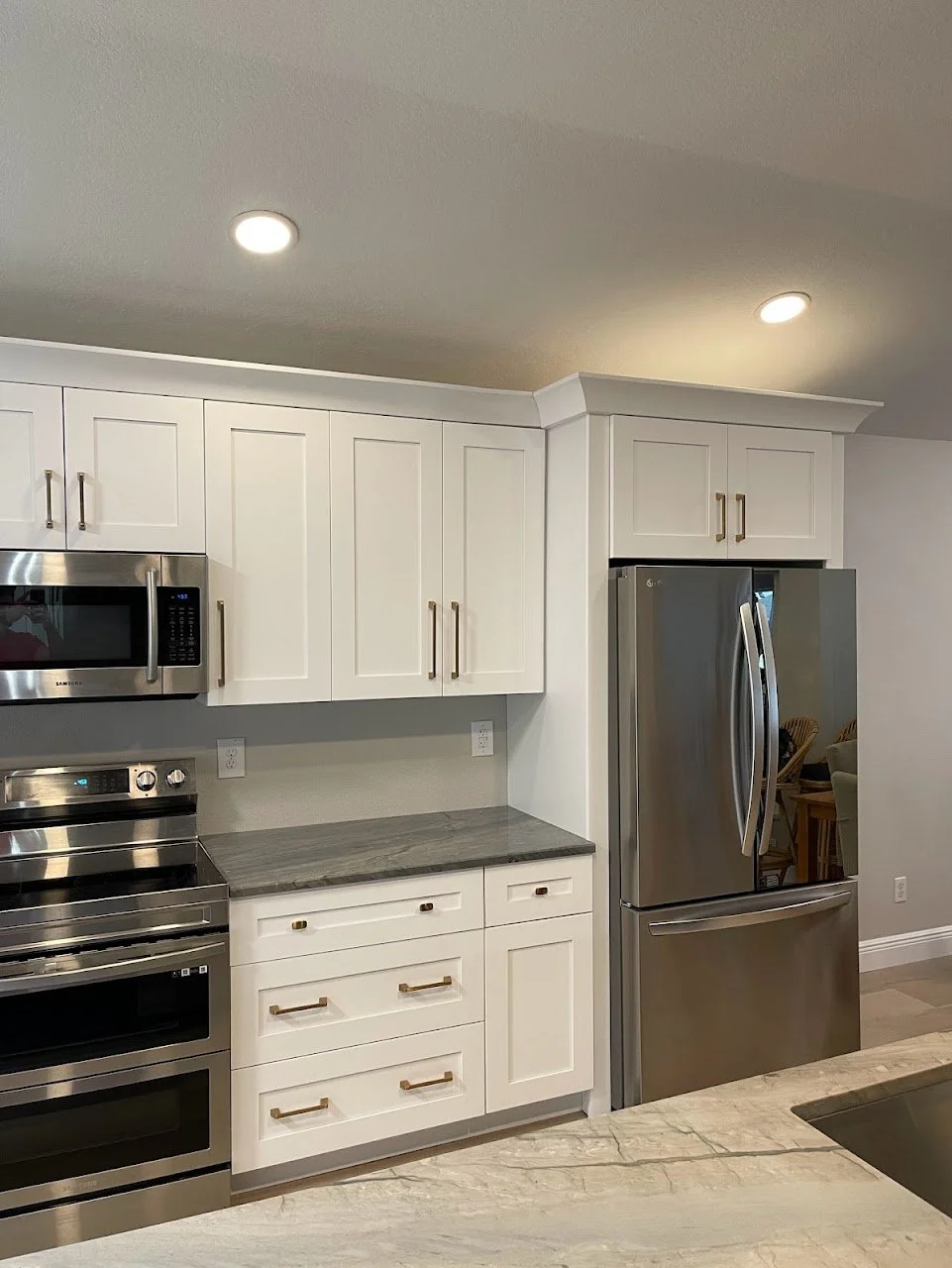 Modern Kitchen Remodel by J & Y Cabinets — Project 3 project photo 2