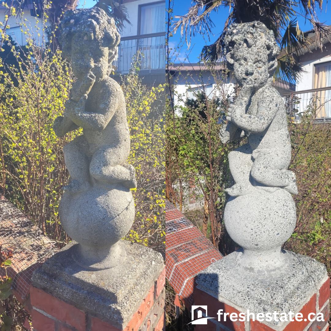statue.png