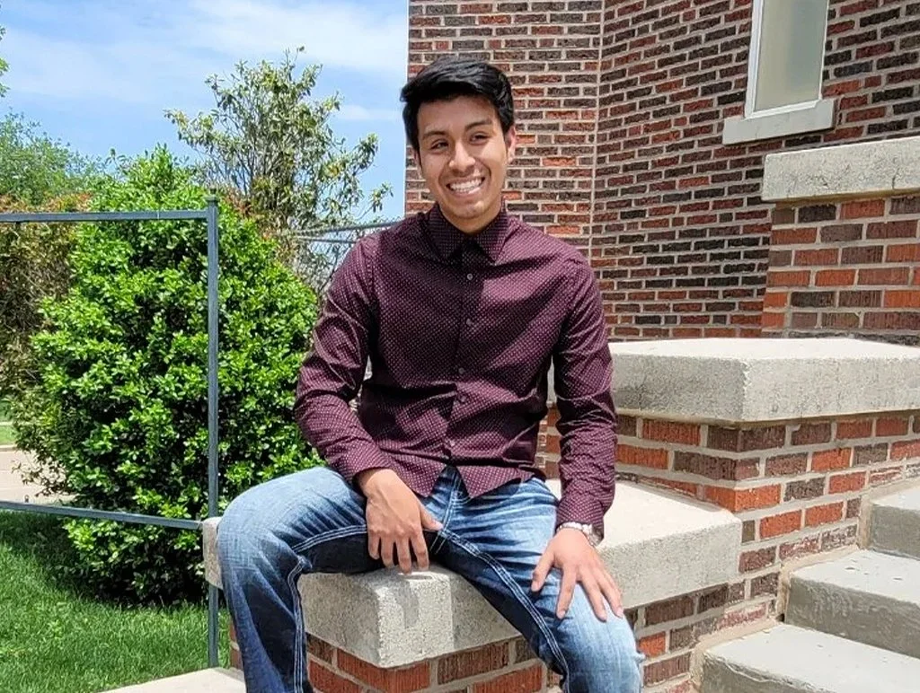 Image of young diverse student