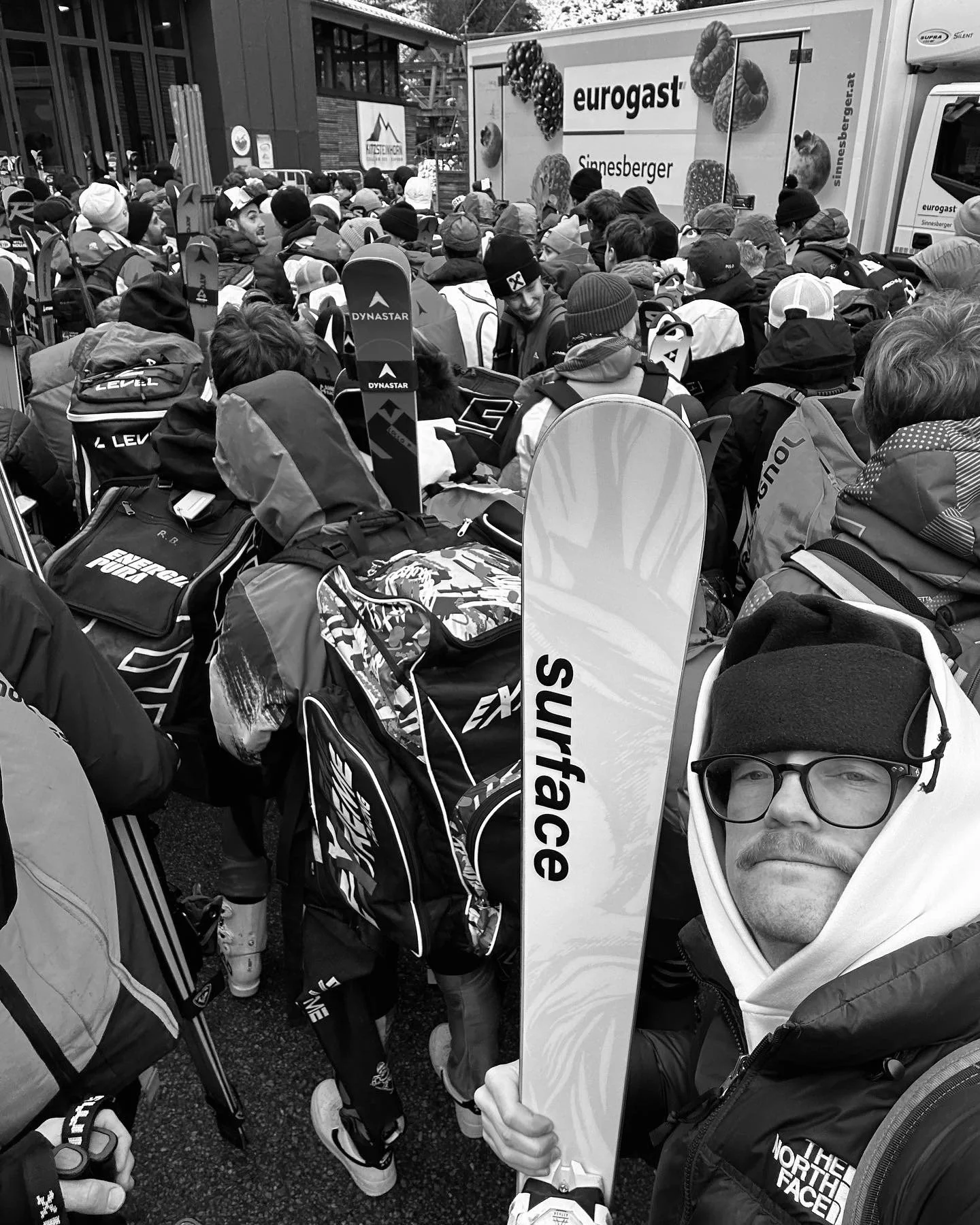 Youth ski and snowboard programs EMSC Eldora Mountain Ski and Snowboard Club Youth sports Boulder,CO Ski and snowboard competition support for IFSA USASA - Freestyle and Freeride snobahn strength and conditioning - EMSC coach keith shipman
