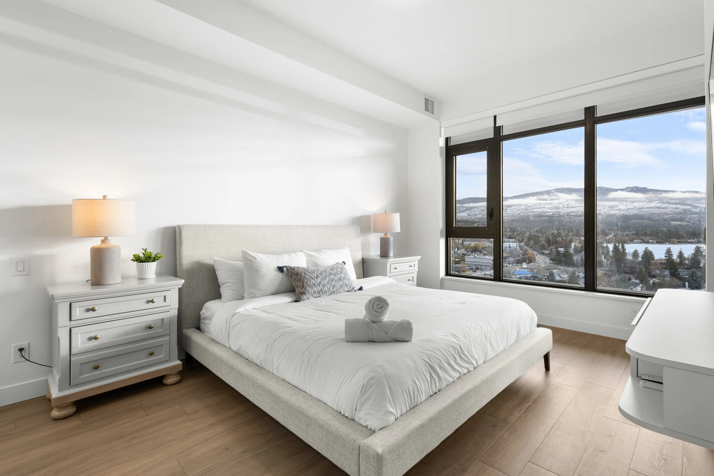 Aqua Penthouse-18.jpg