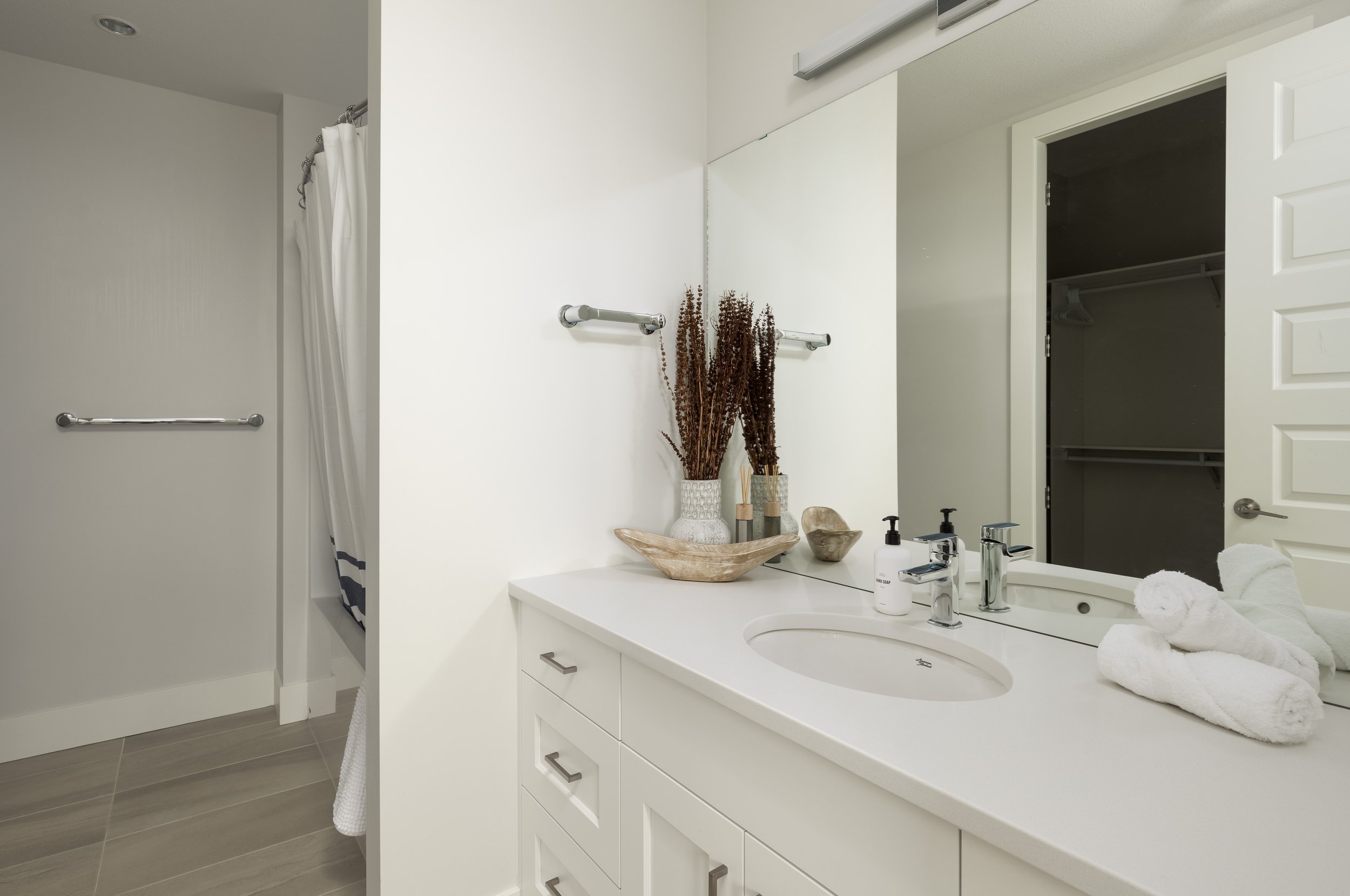 980LedgeviewCrtKelowna(Roam)----47.jpg