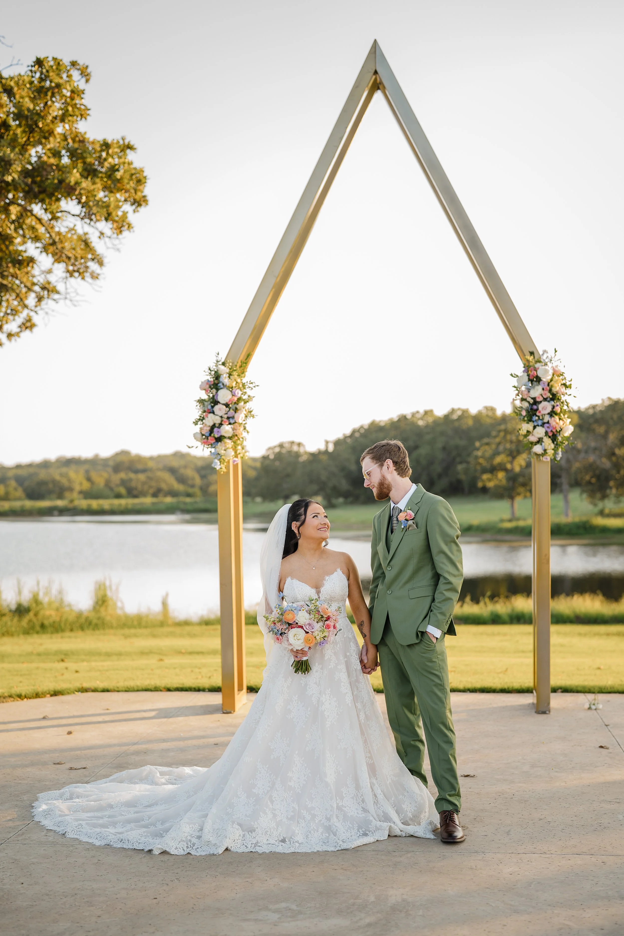 Yesenia + Clayton | Loco Lake Venue