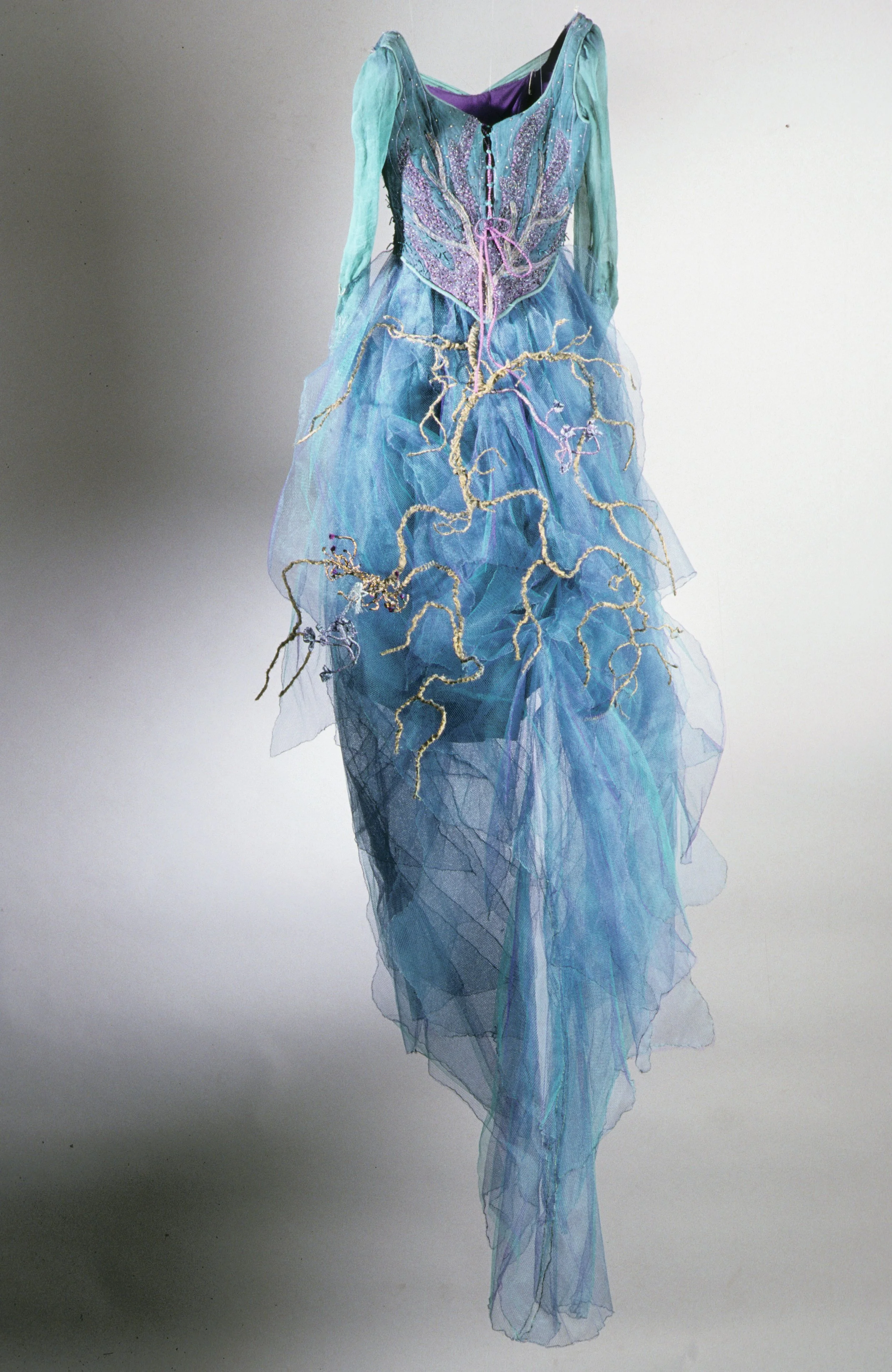 PIRATE WEDDING DRES_Page_7_004.jpg